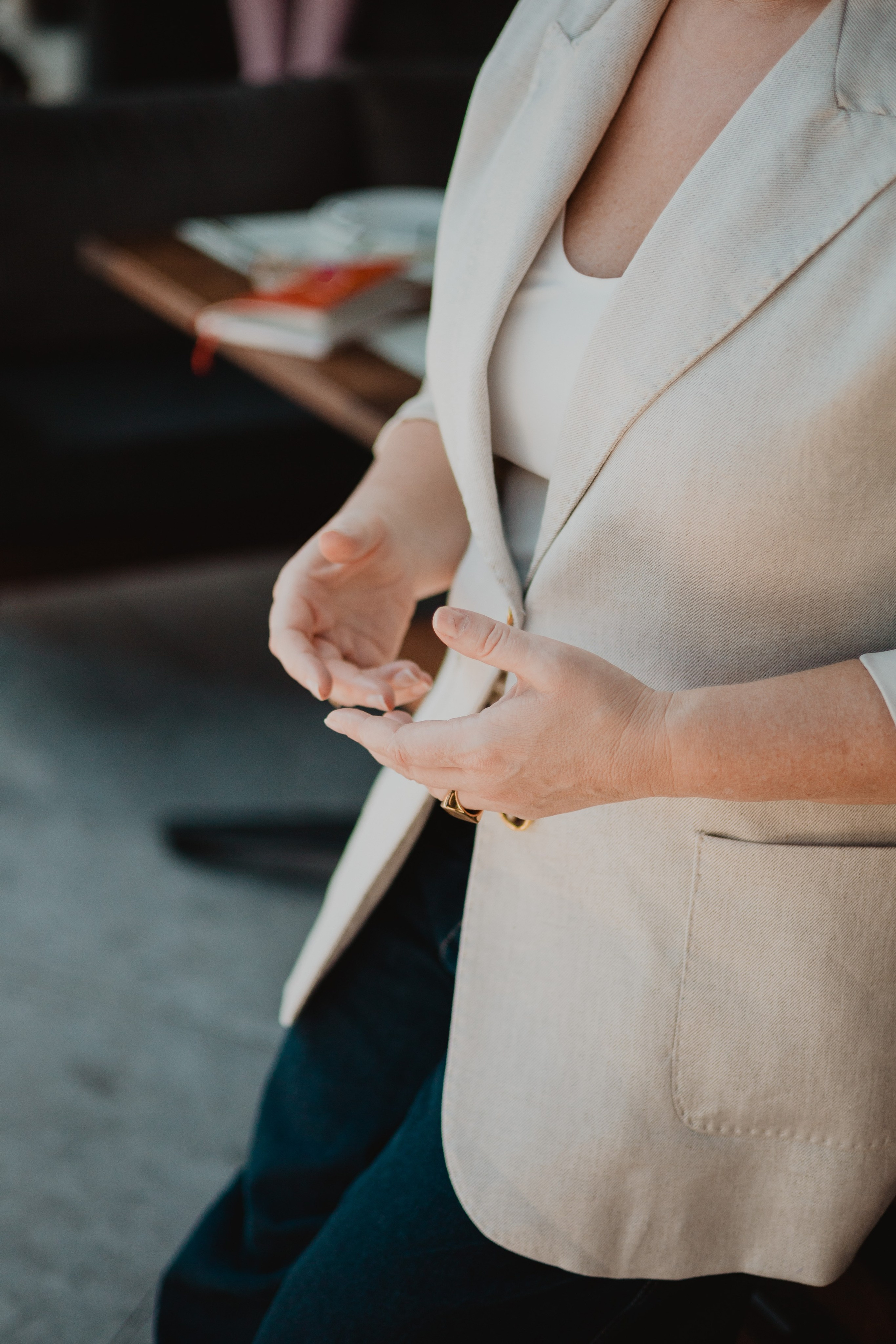 Контент-фотосессия для психолога. Кара Дмитрий, фотограф Аланья