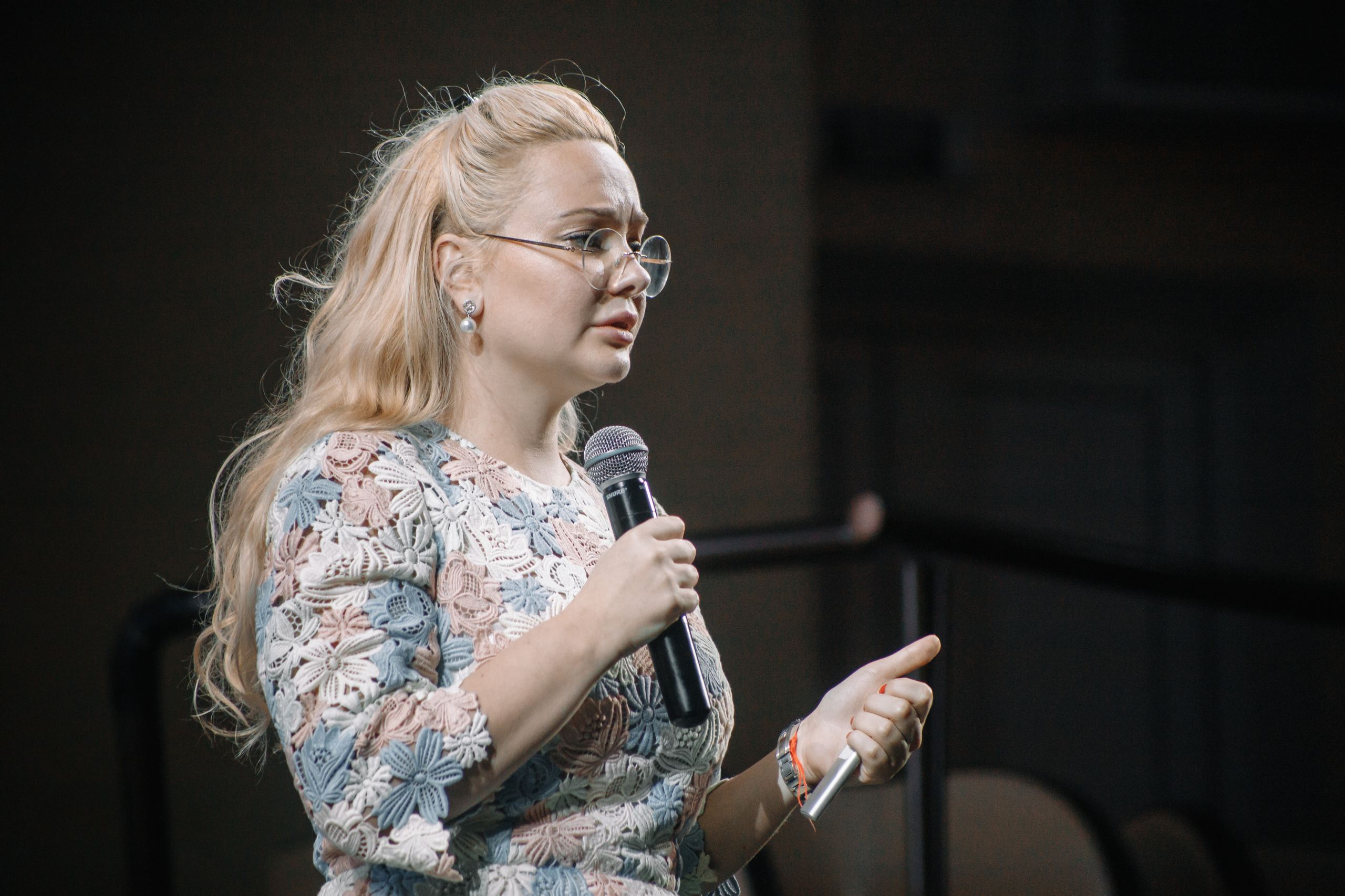 May aesthetic meeting. Кара Дмитрий, фотограф Аланья