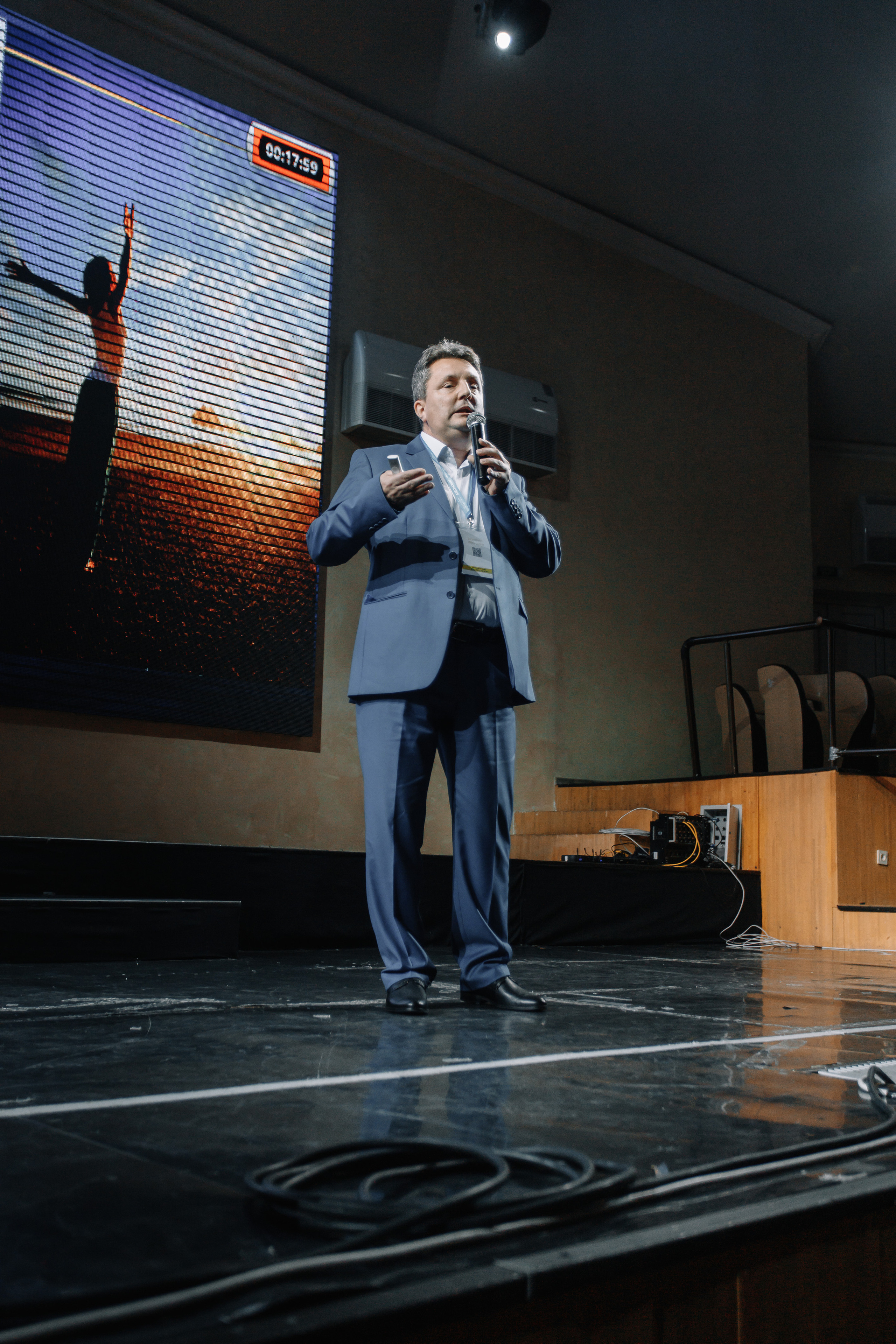 May aesthetic meeting. Кара Дмитрий, фотограф Аланья