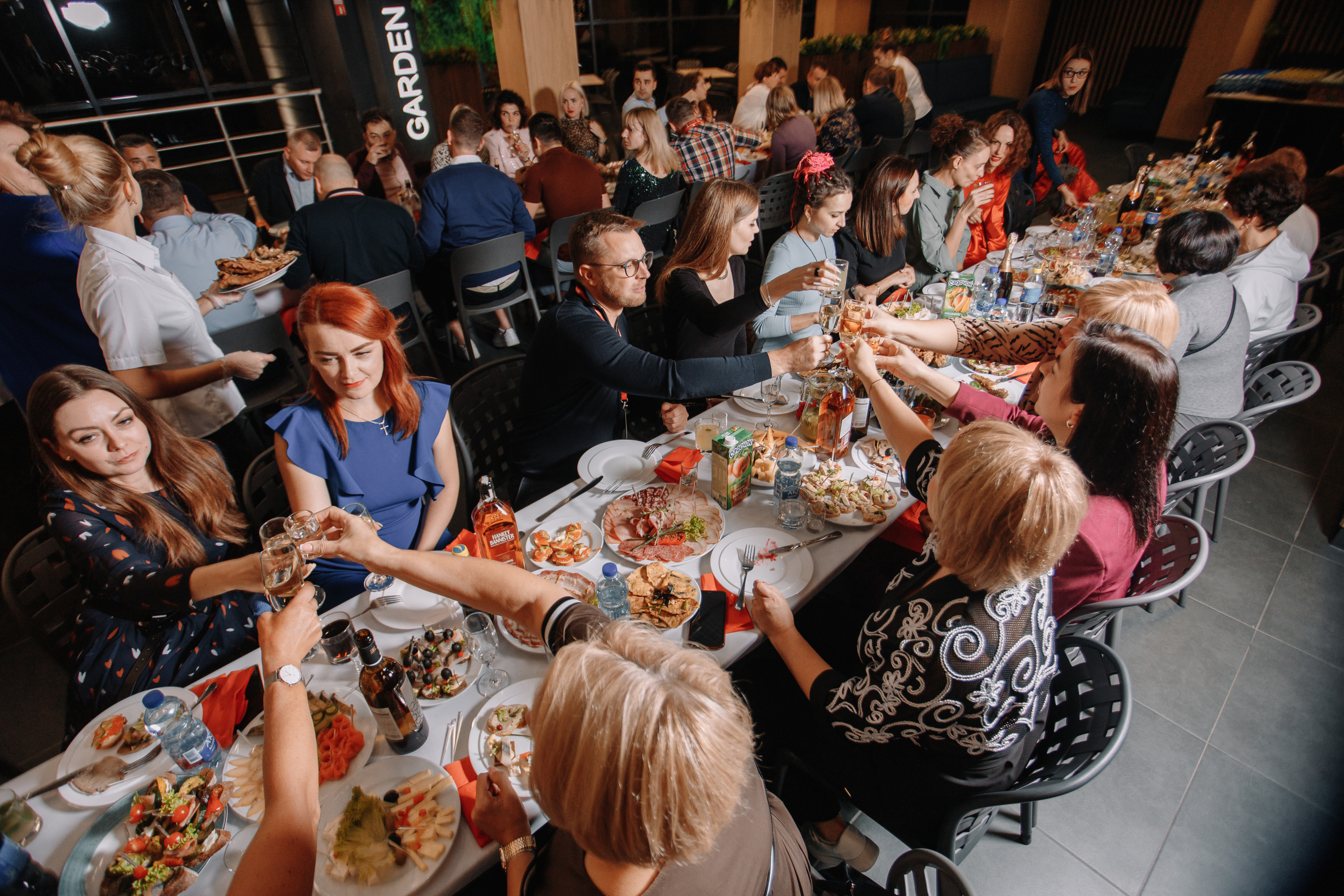 Корпоратив «Пузата Хата». Кара Дмитрий, фотограф Аланья