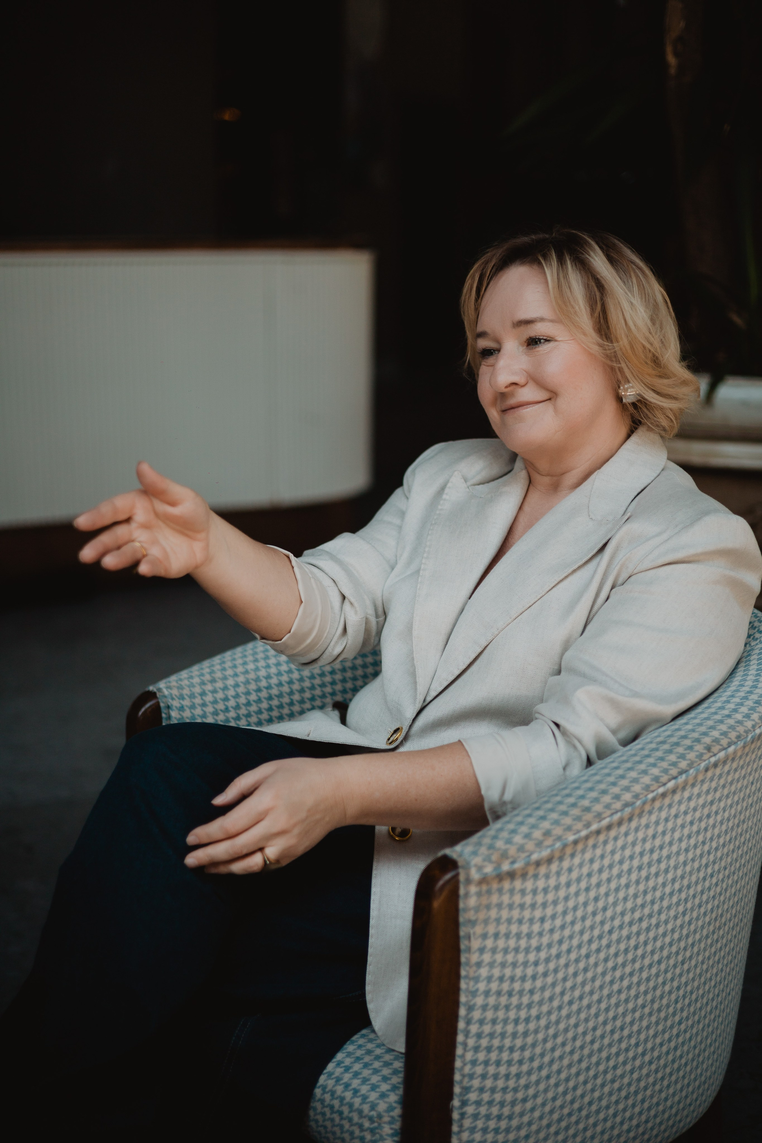 Контент-фотосессия для психолога. Кара Дмитрий, фотограф Аланья