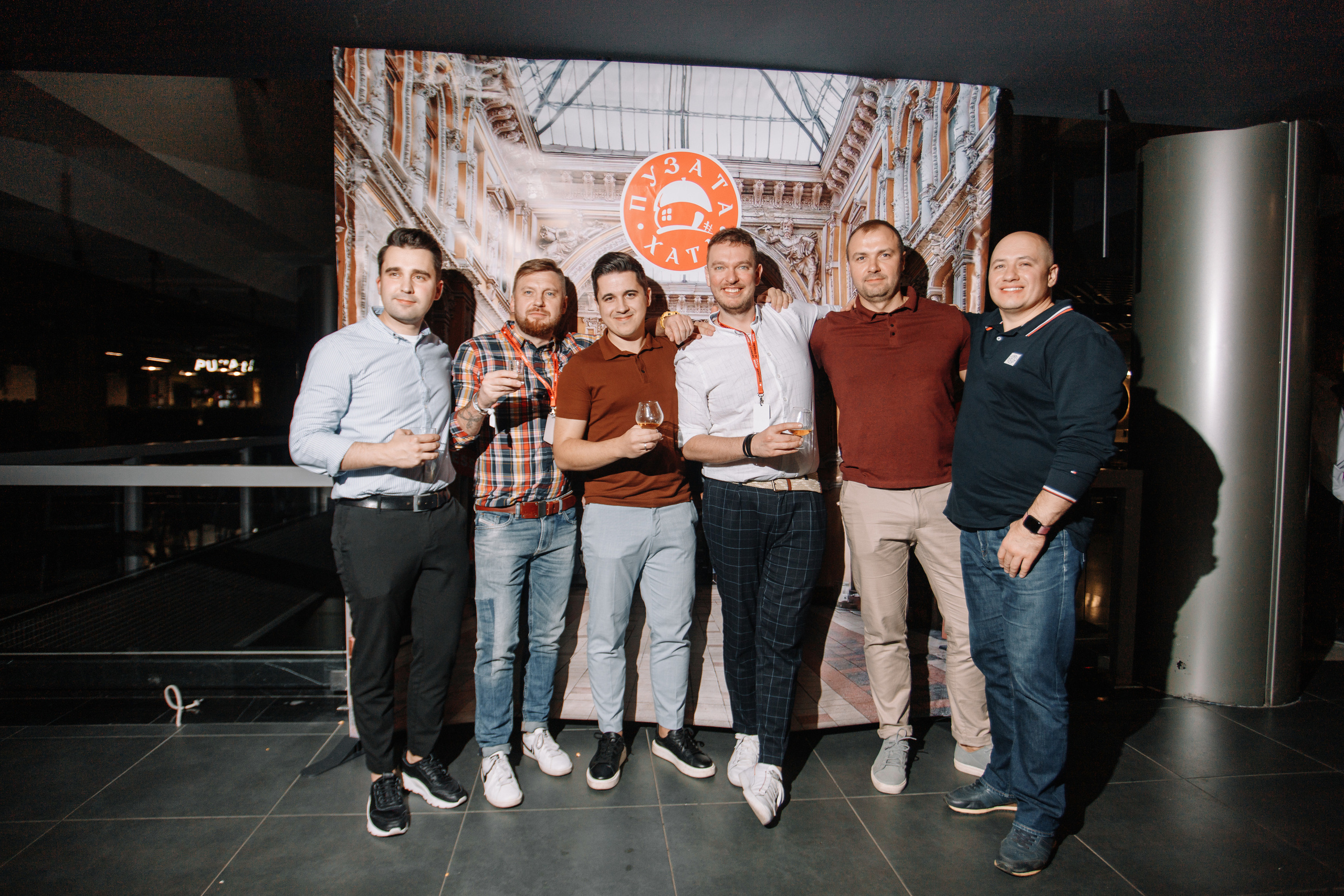 Корпоратив «Пузата Хата». Кара Дмитрий, фотограф Аланья