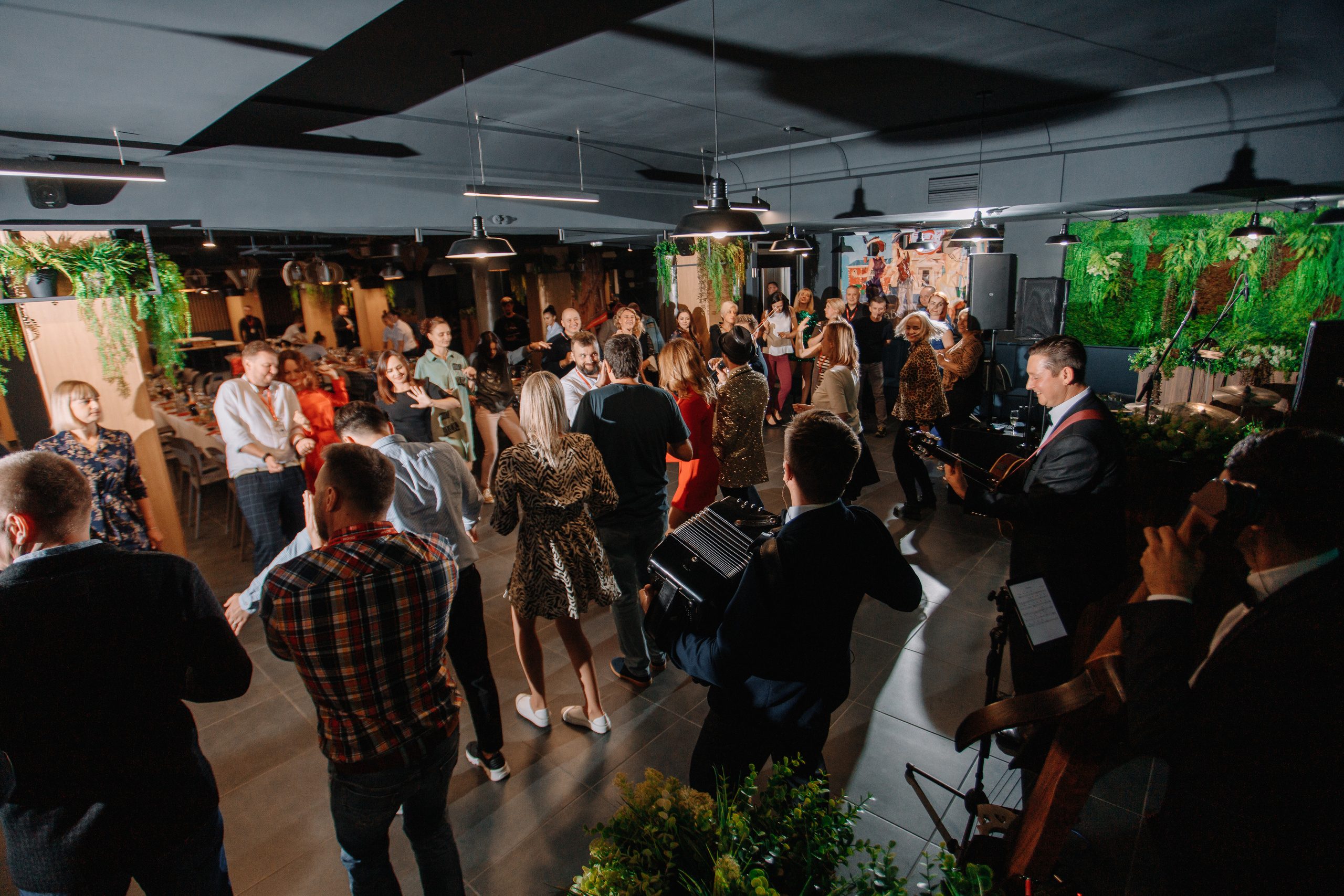 Корпоратив «Пузата Хата». Кара Дмитрий, фотограф Аланья