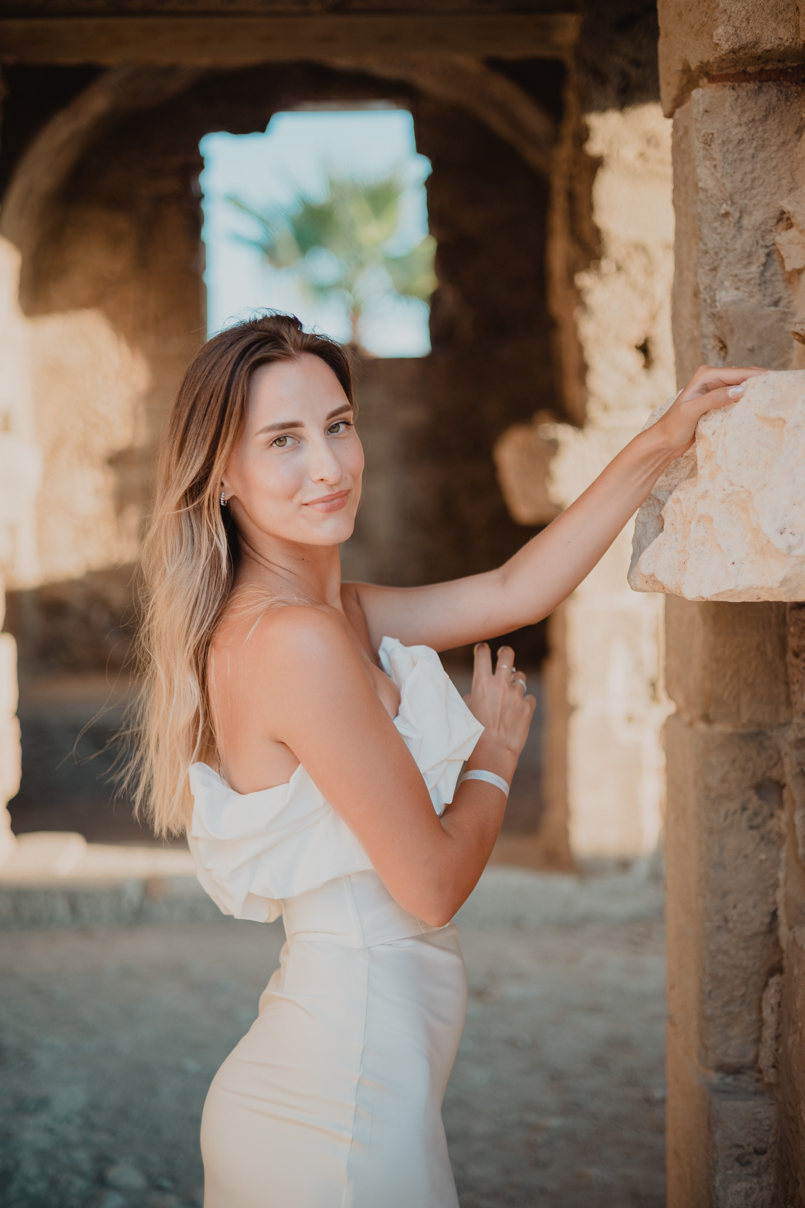 Лавстори в старом городе Сиде. Кара Дмитрий, фотограф Аланья