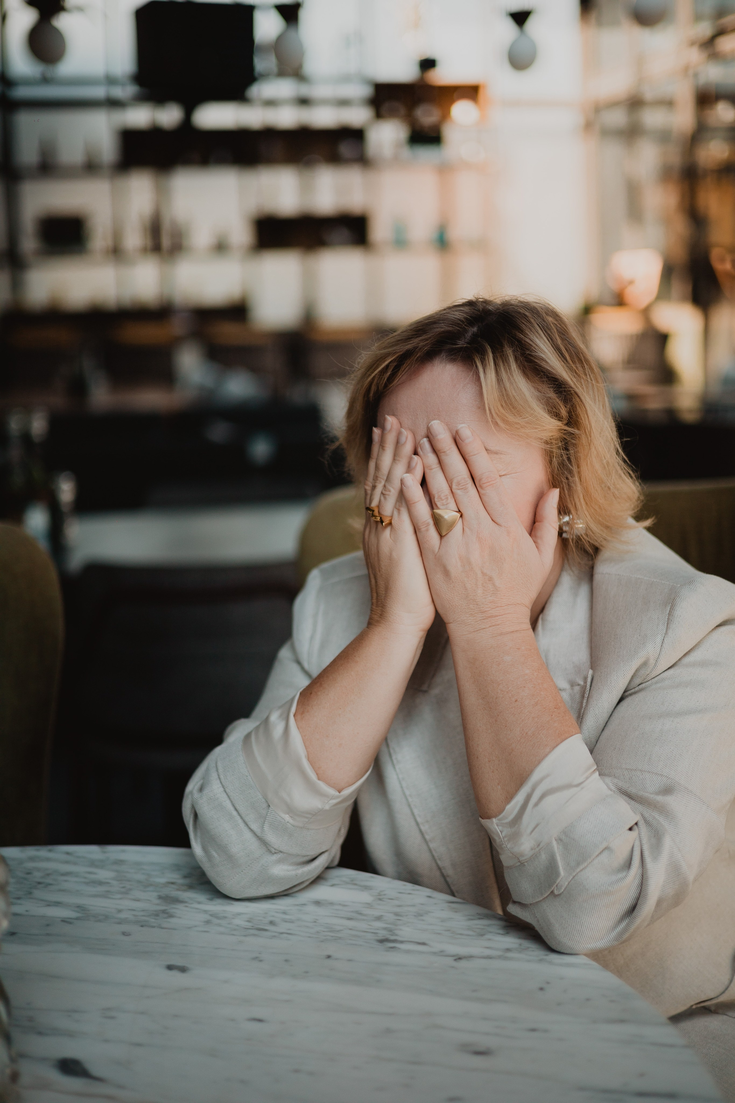 Контент-фотосессия для психолога. Кара Дмитрий, фотограф Аланья