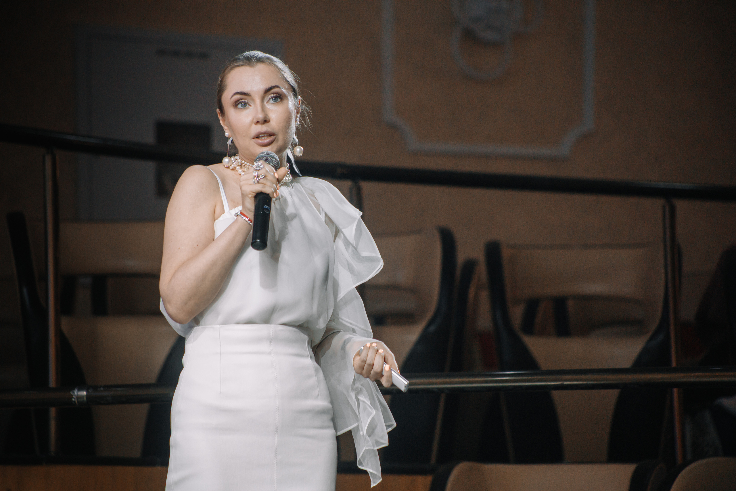 May aesthetic meeting. Кара Дмитрий, фотограф Аланья