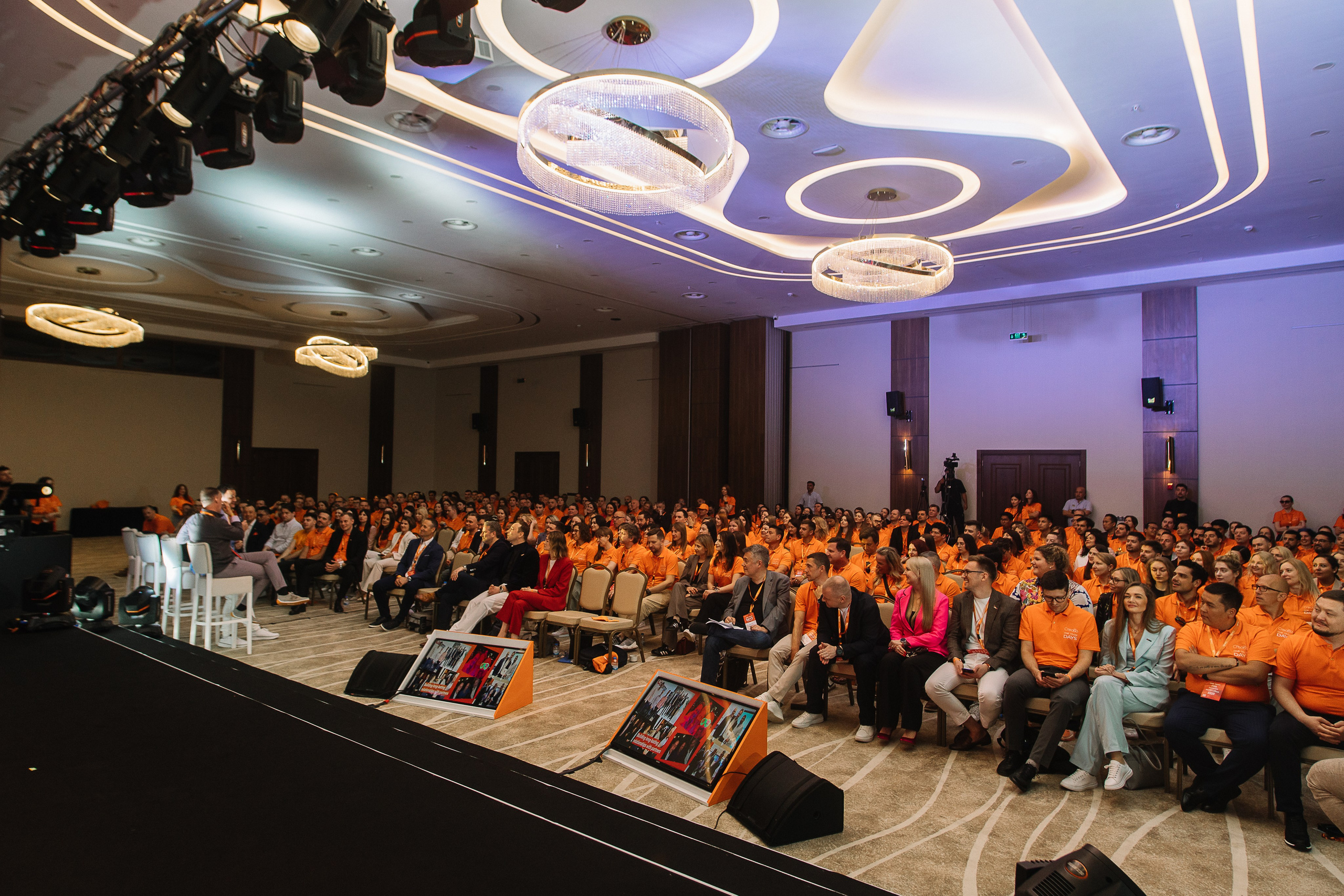 Конференция Creatio. Кара Дмитрий, фотограф Аланья