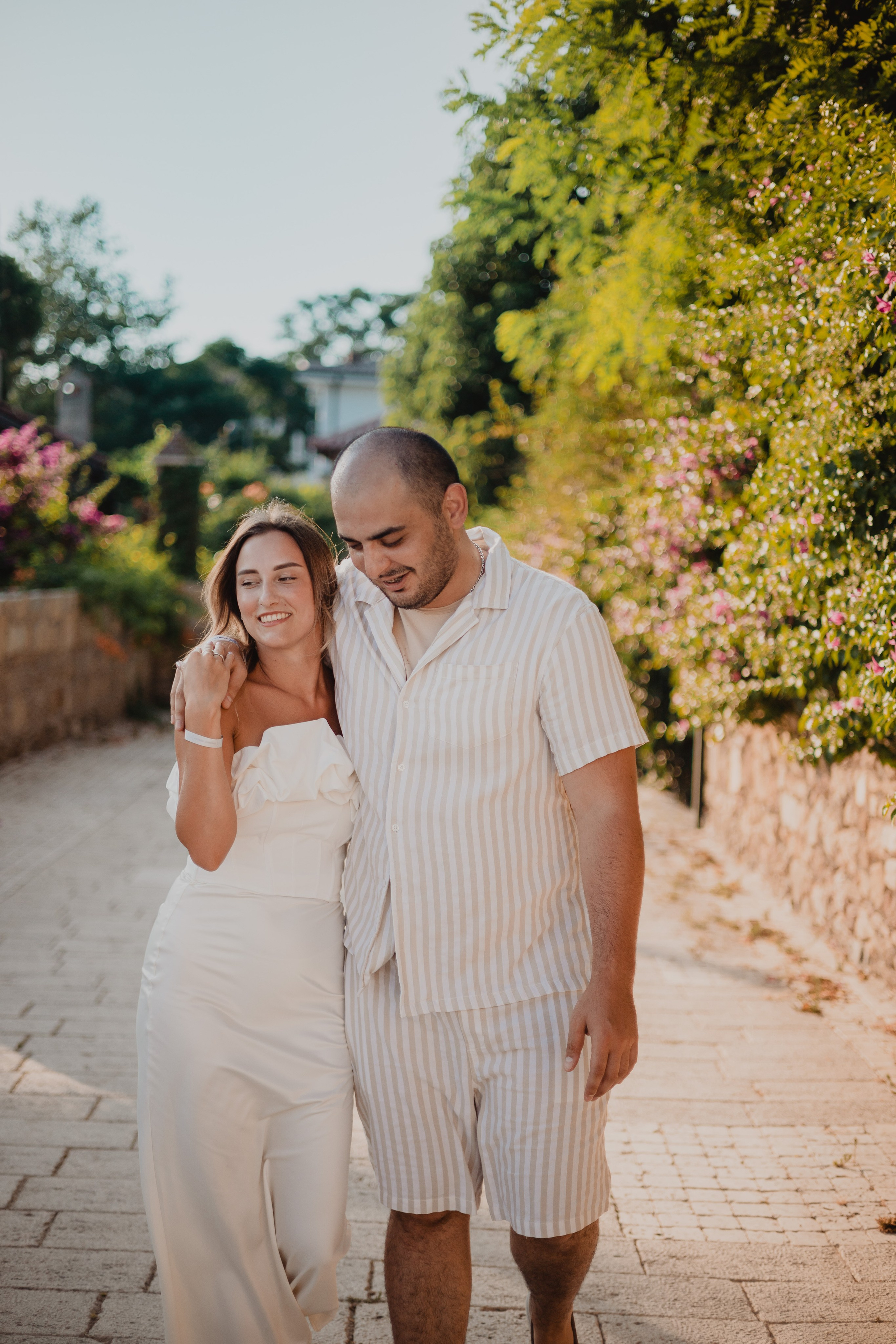 Лавстори в старом городе Сиде. Кара Дмитрий, фотограф Аланья