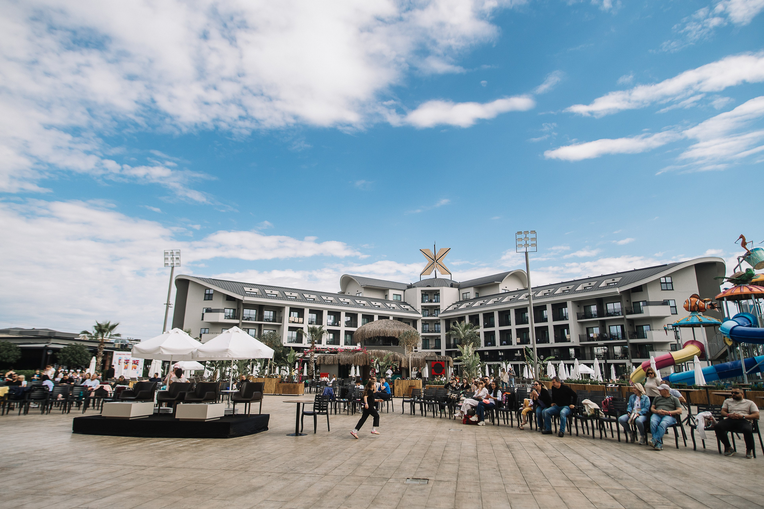 Танцевальный конкурс. Белек. Кара Дмитрий, фотограф Аланья