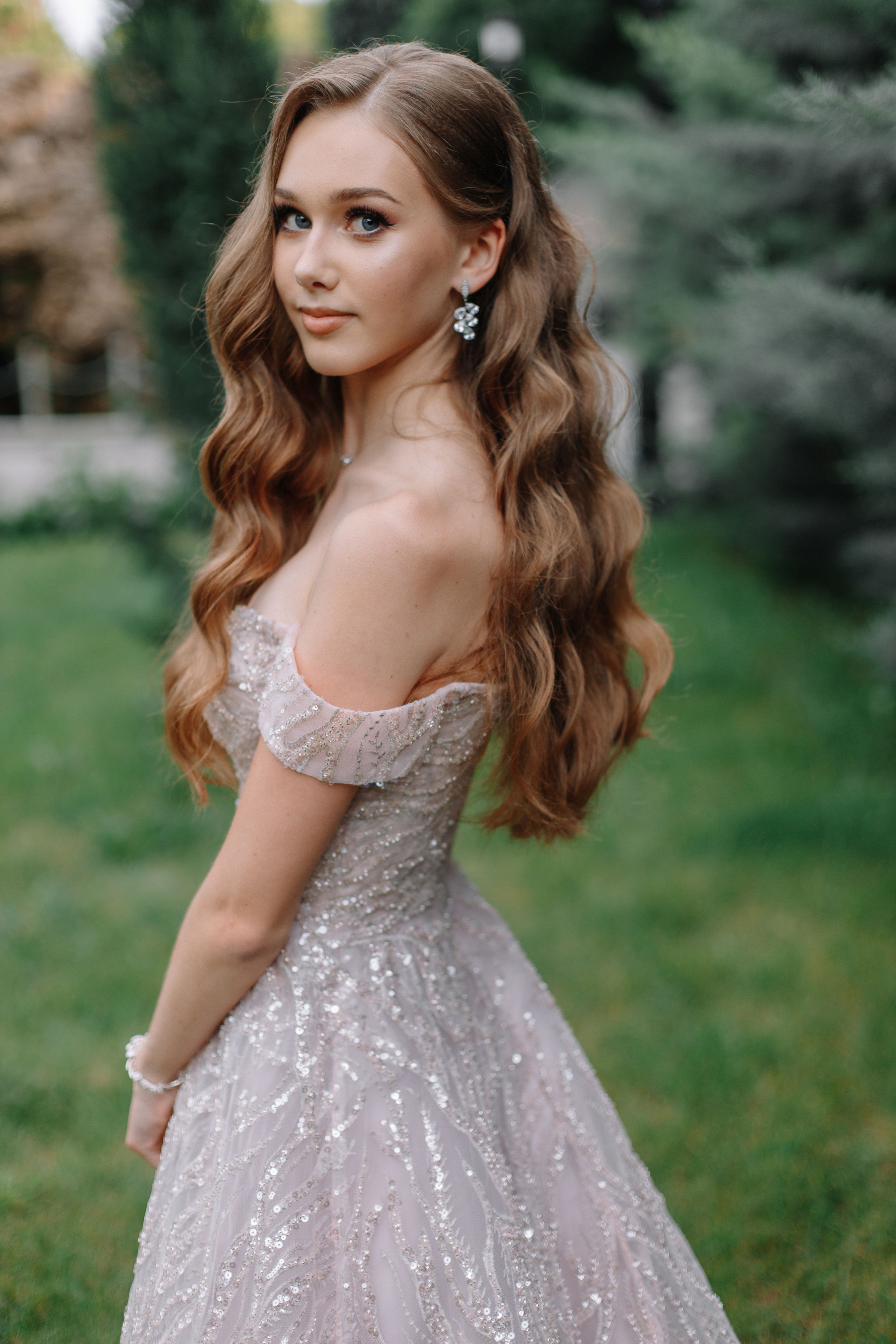 Выпускной в школе. Кара Дмитрий, фотограф Аланья