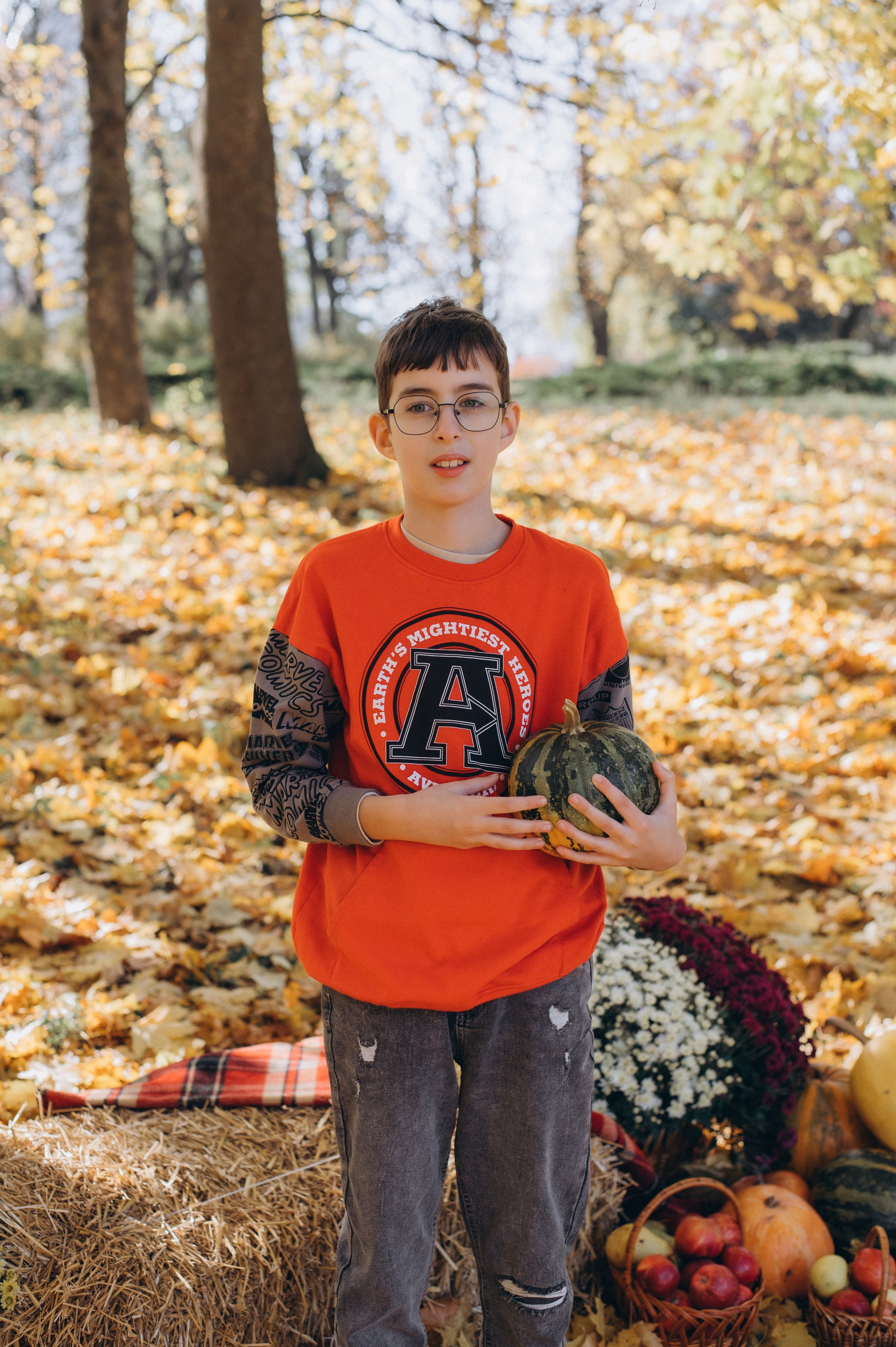 Осіння фотосесія 4 класу на віньєтки, випускні фотоальбоми Тернопіль, фотосесія випускників Тернопіль, шкільний випускний альбом Тернопіль. Сімейний, дитячий та індивідуальний фотограф в м. Тернопіль, м. Львів
