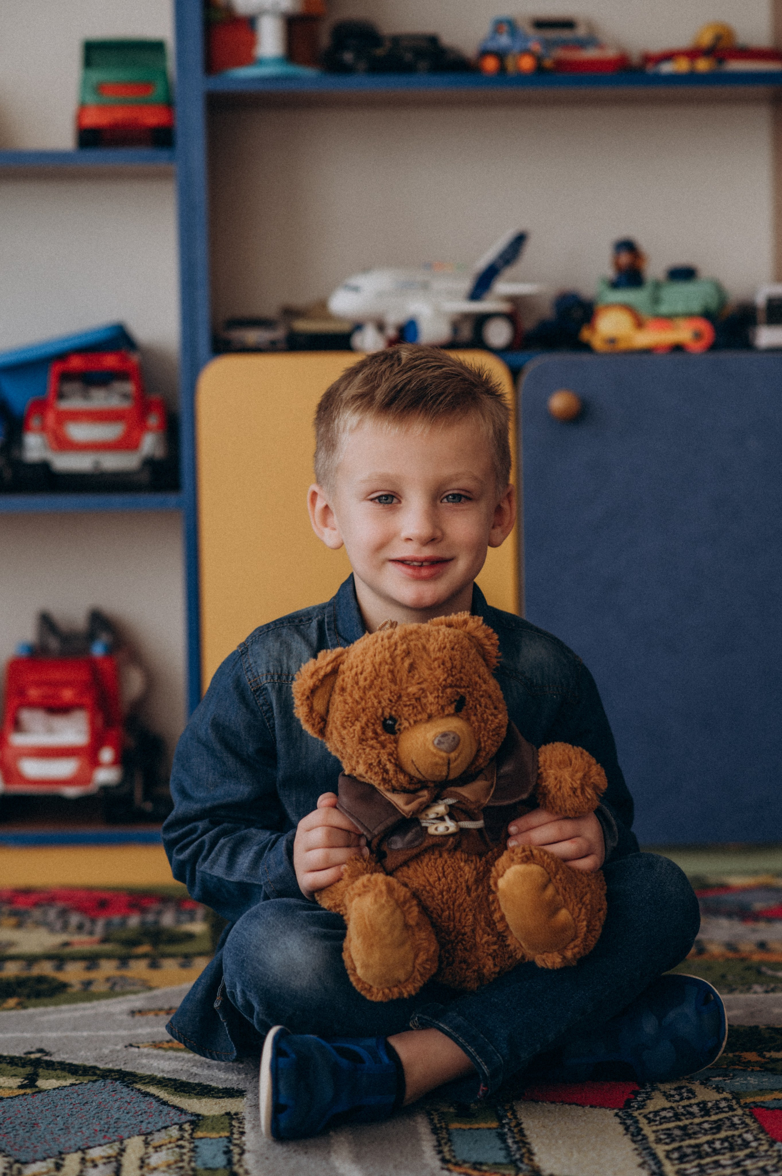 Фотосесія в дитячому садку, фотосесія на віньєтки, випускні фотоальбоми Тернопіль, шкільні фотоальбоми Тернопіль, зйомка випускного садочку. Сімейний, дитячий та індивідуальний фотограф в м. Тернопіль, м. Львів