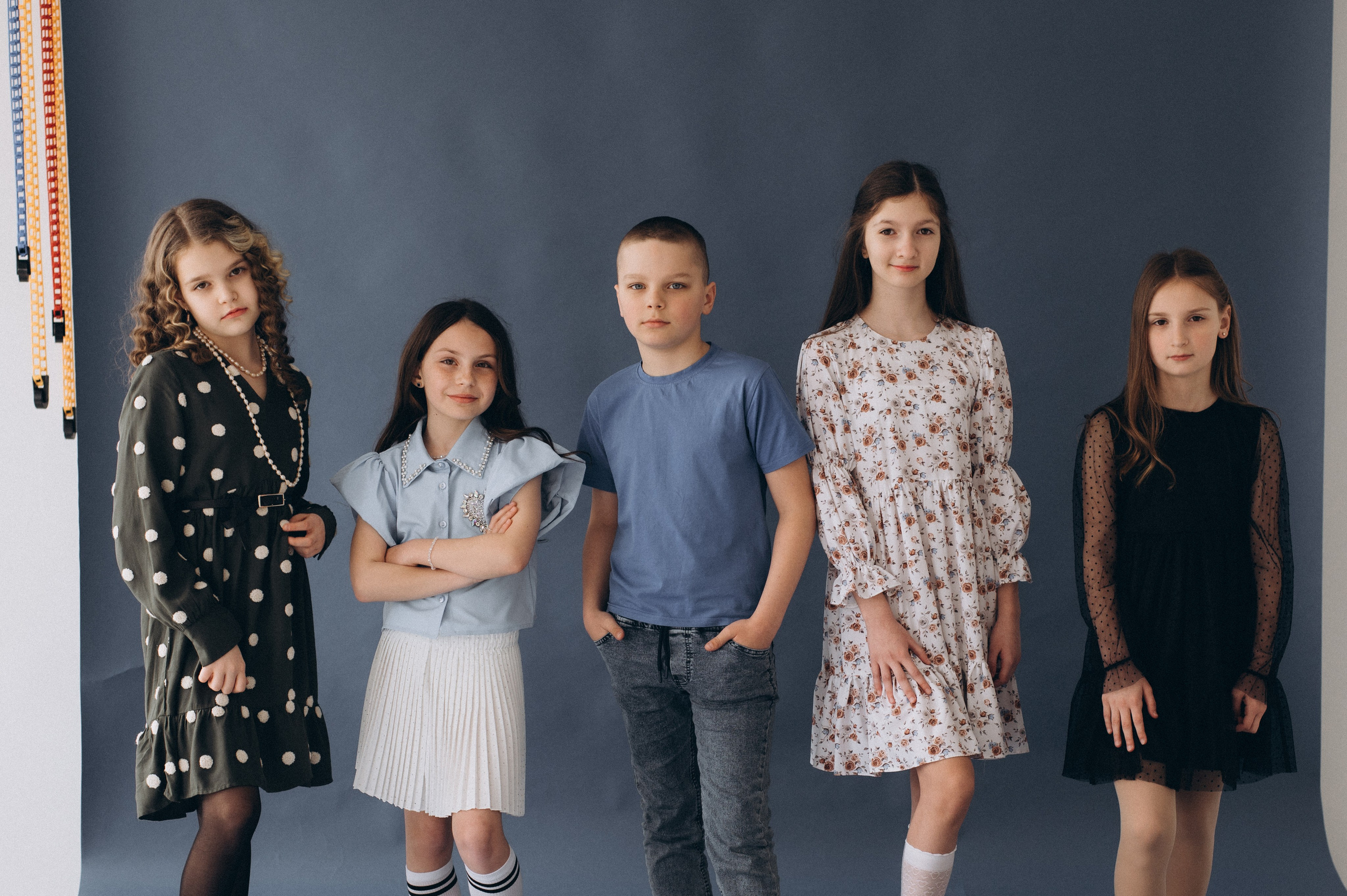 Шкільна фотосесія на віньєтки Тернопіль, шкільні альбоми, фотосесія випускників Тернопіль, випускний альбом, фотограф випускний Тернопіль. Сімейний, дитячий та індивідуальний фотограф в м. Тернопіль, м. Львів