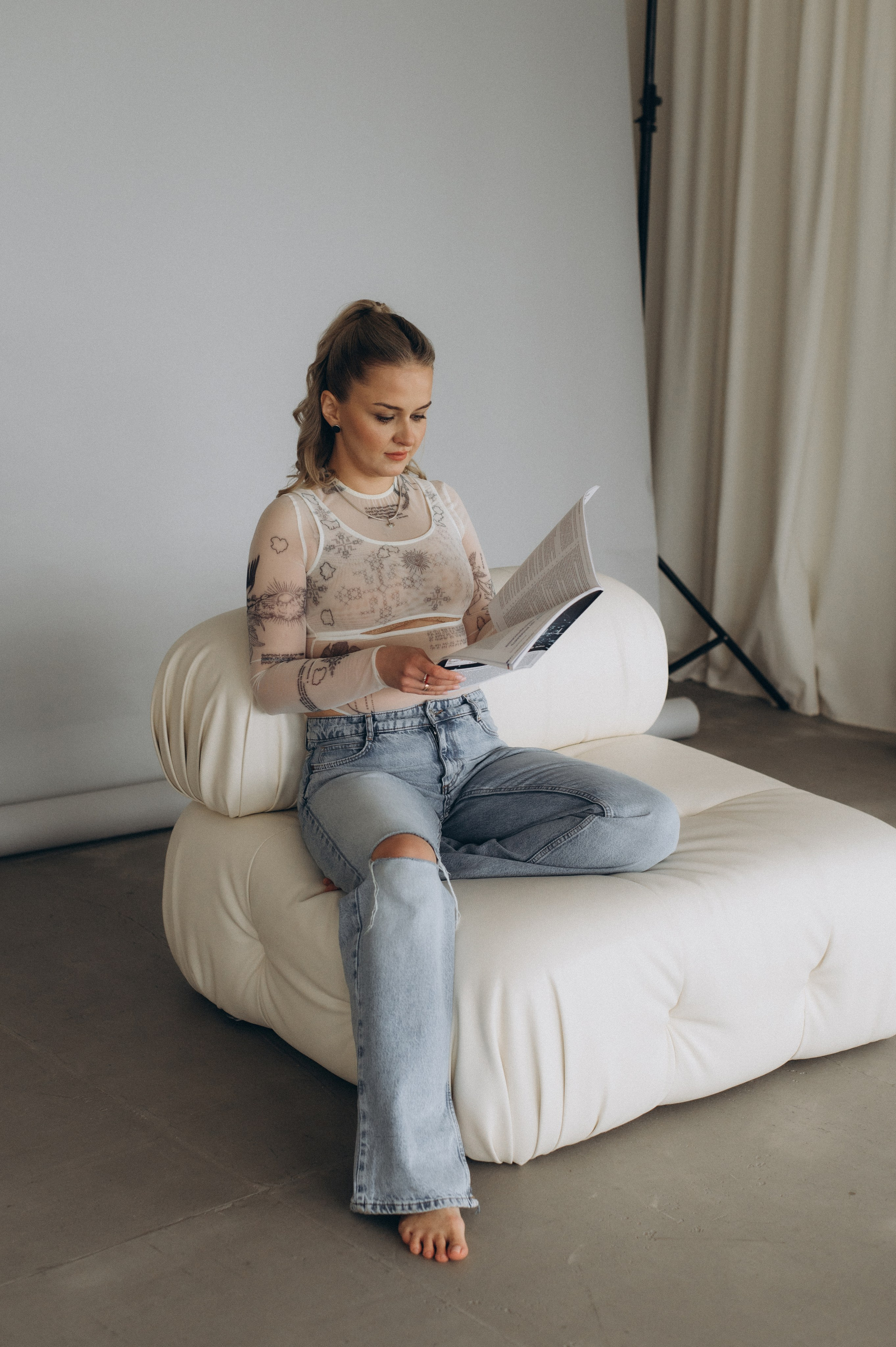 Індивідуальна фотосесія Тернопіль, портретний фотограф Тернопіль, портретна фотосесія, фотосесія у студії, фотосесія лікаря ендокринолога. Сімейний, дитячий та індивідуальний фотограф в м. Тернопіль, м. Львів