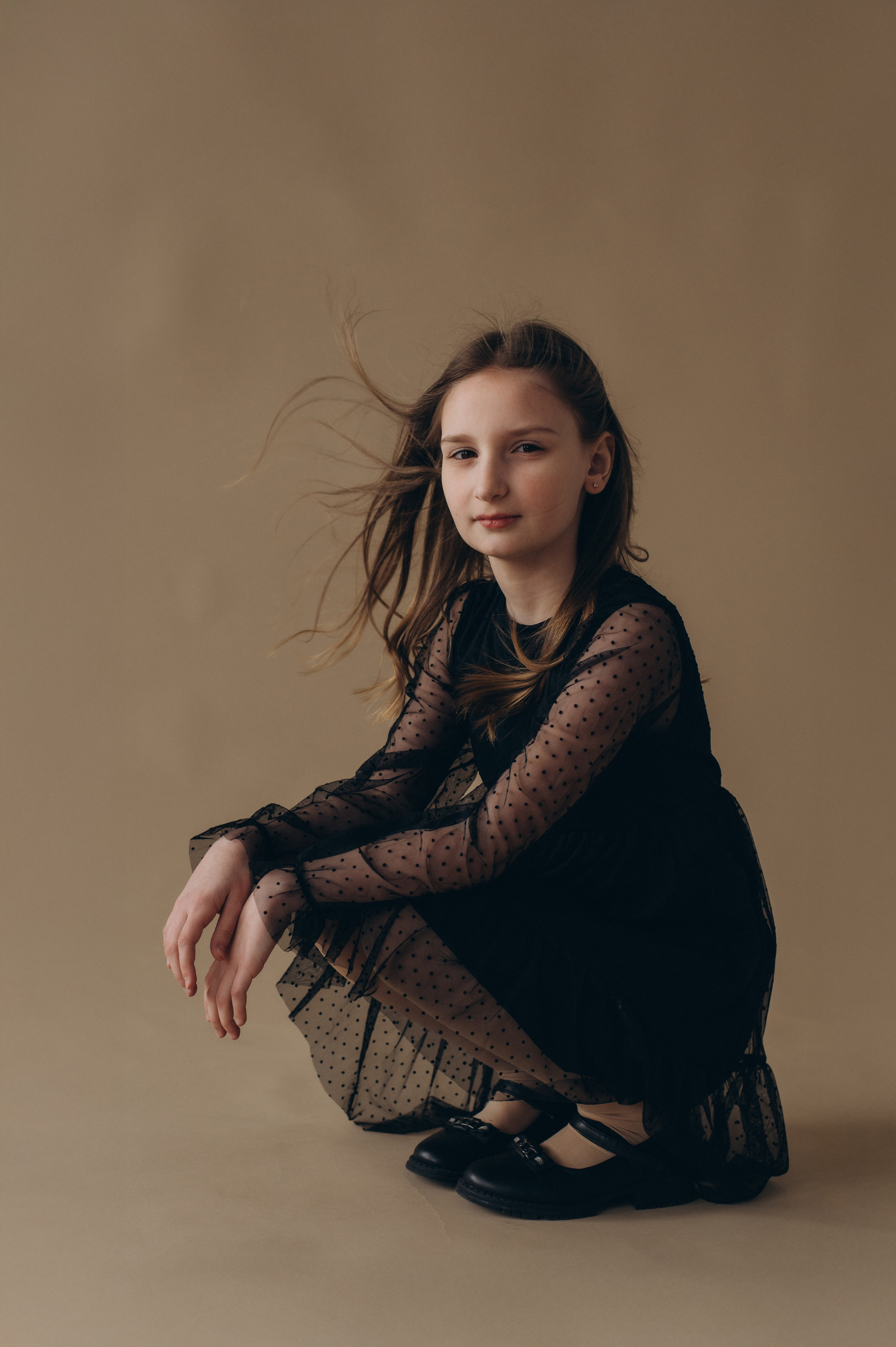 Шкільна фотосесія на віньєтки Тернопіль, шкільні альбоми, фотосесія випускників Тернопіль, випускний альбом, фотограф випускний Тернопіль. Сімейний, дитячий та індивідуальний фотограф в м. Тернопіль, м. Львів