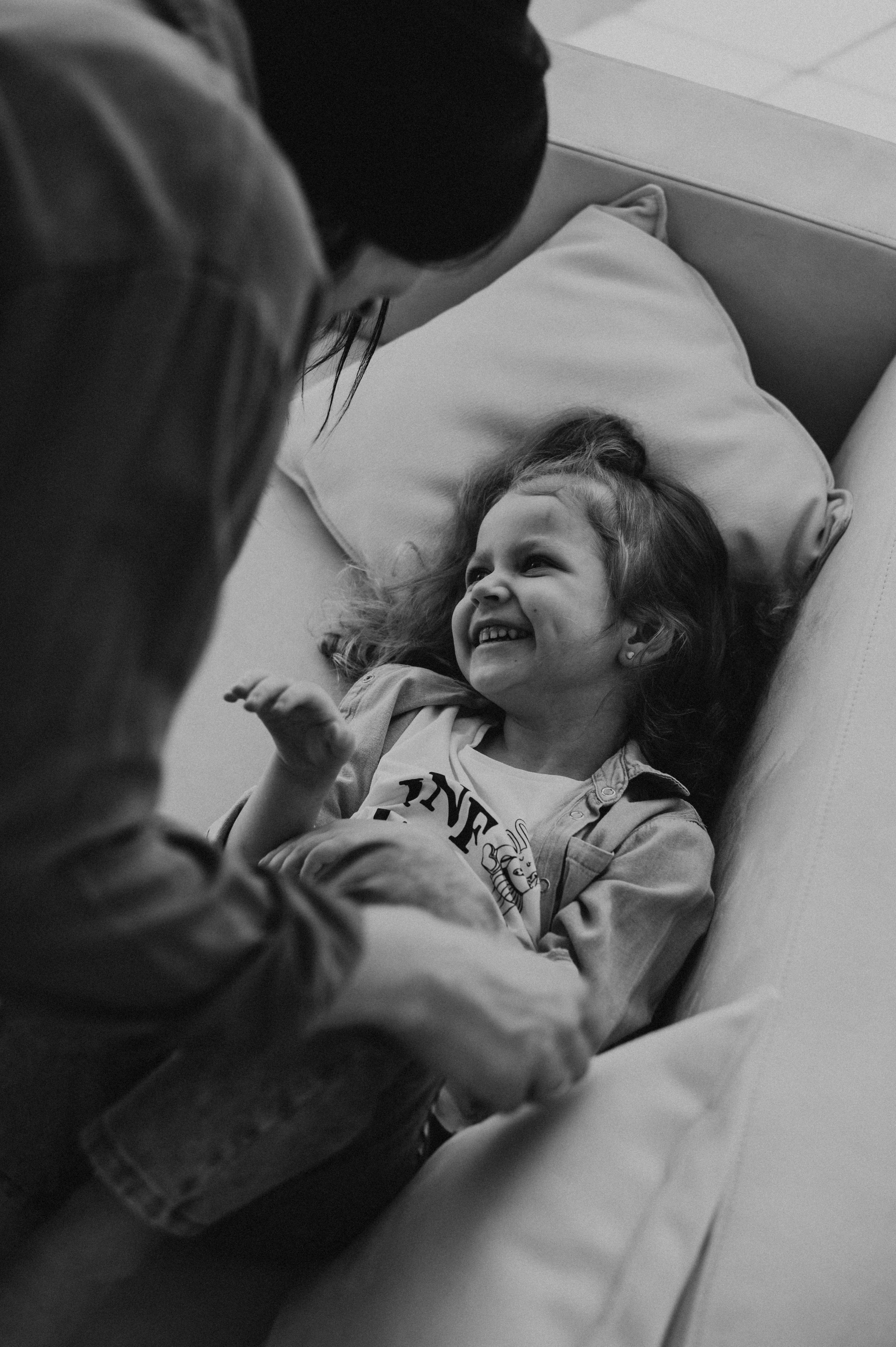 Сімейна фотосесія у студії, зйомка мами і дитини фотосесія Тернопіль Львів. Сімейний, дитячий та індивідуальний фотограф в м. Тернопіль, м. Львів