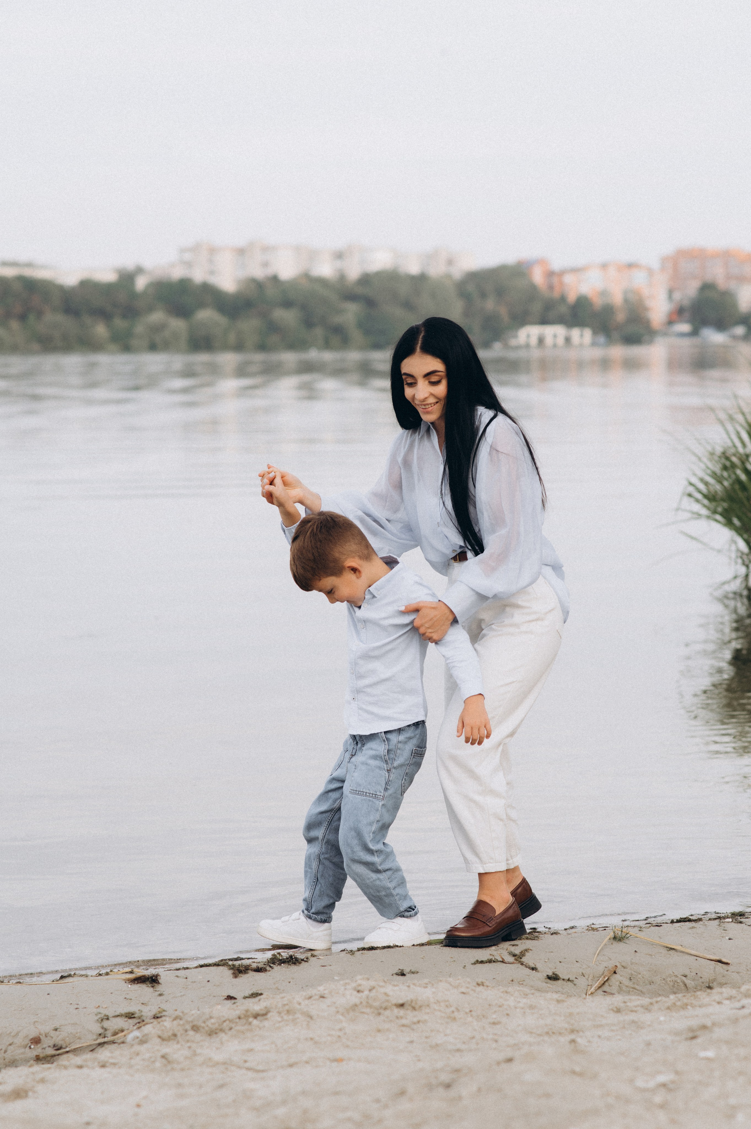 Сімейна фотосесія Тернопіль Львів, сімейний фотограф Тернопіль, зйомка лавсторі. Сімейний, дитячий та індивідуальний фотограф в м. Тернопіль, м. Львів