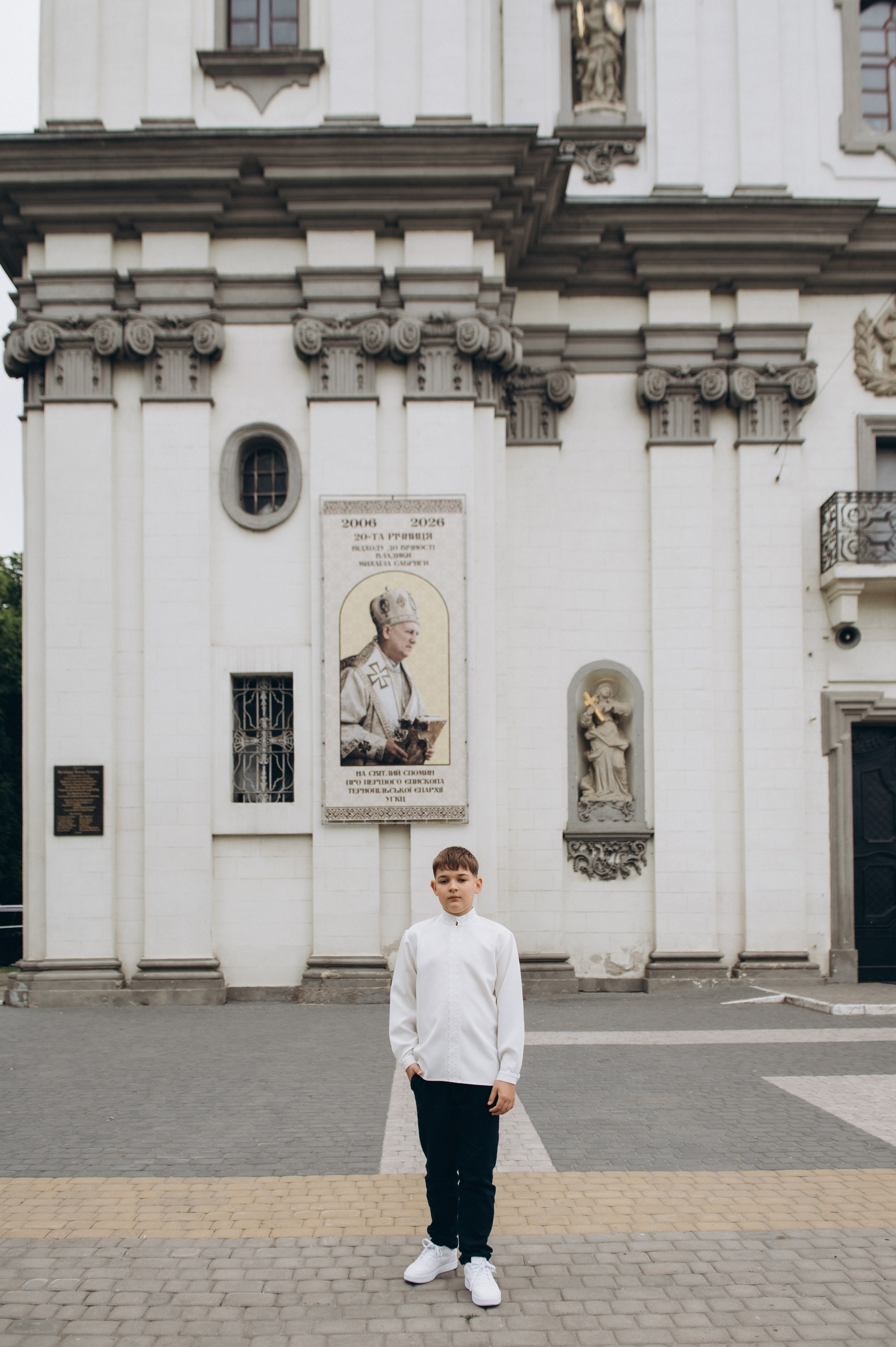 Фотосесія Першого Причастя Тернопіль, фотосесія Причастя Тернопіль, Таїнство Першого Причастя Тернопіль, Катедра Причастя Тернопіль. Сімейний, дитячий та індивідуальний фотограф в м. Тернопіль, м. Львів