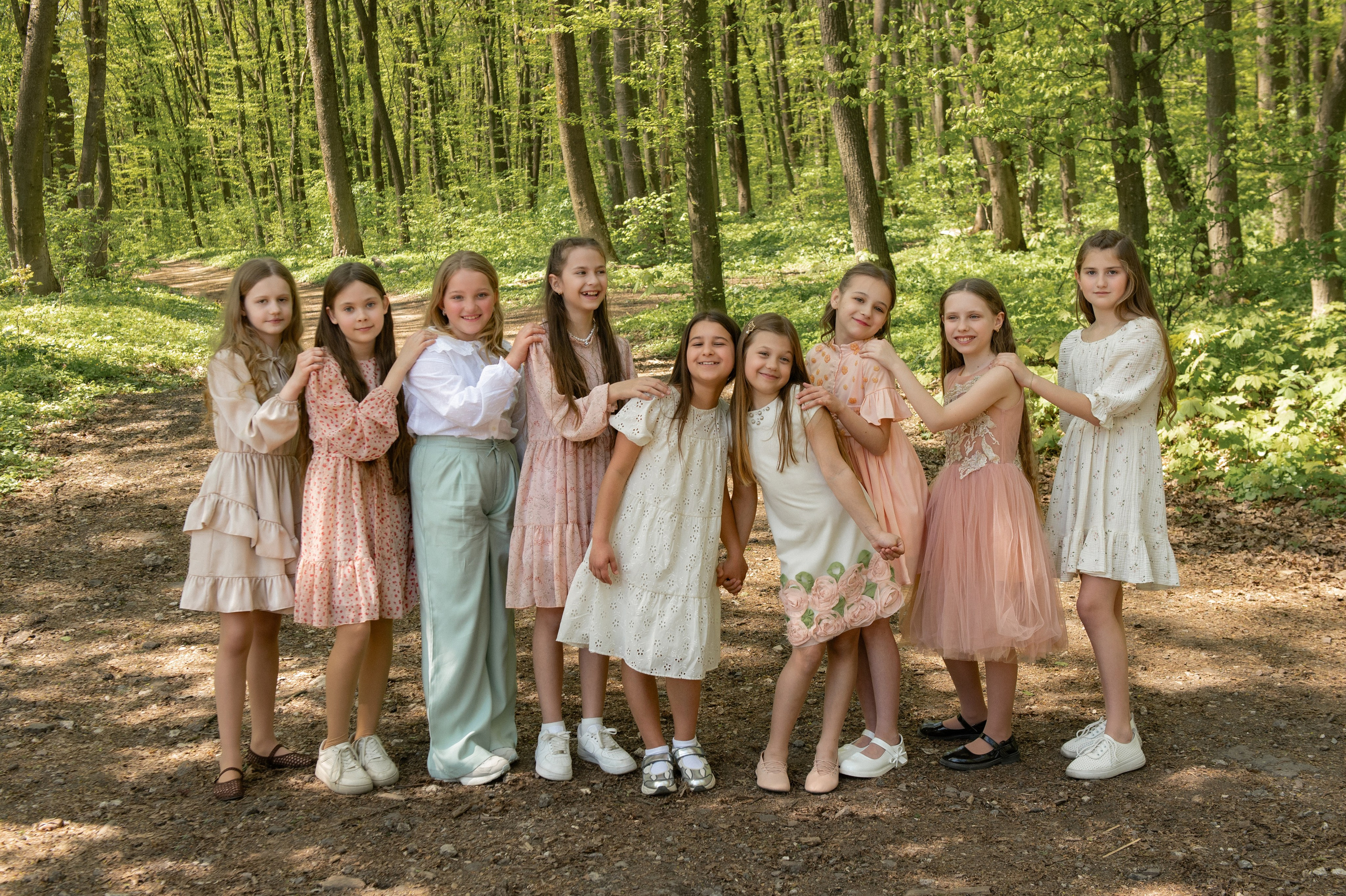 Фотосесія на шкільні фотоальбоми Тернопіль, вінєтки Тернопіль, шкільна фотосесія випускників Тернопіль, зйомка випускників Тернопіль. Сімейний, дитячий та індивідуальний фотограф в м. Тернопіль, м. Львів