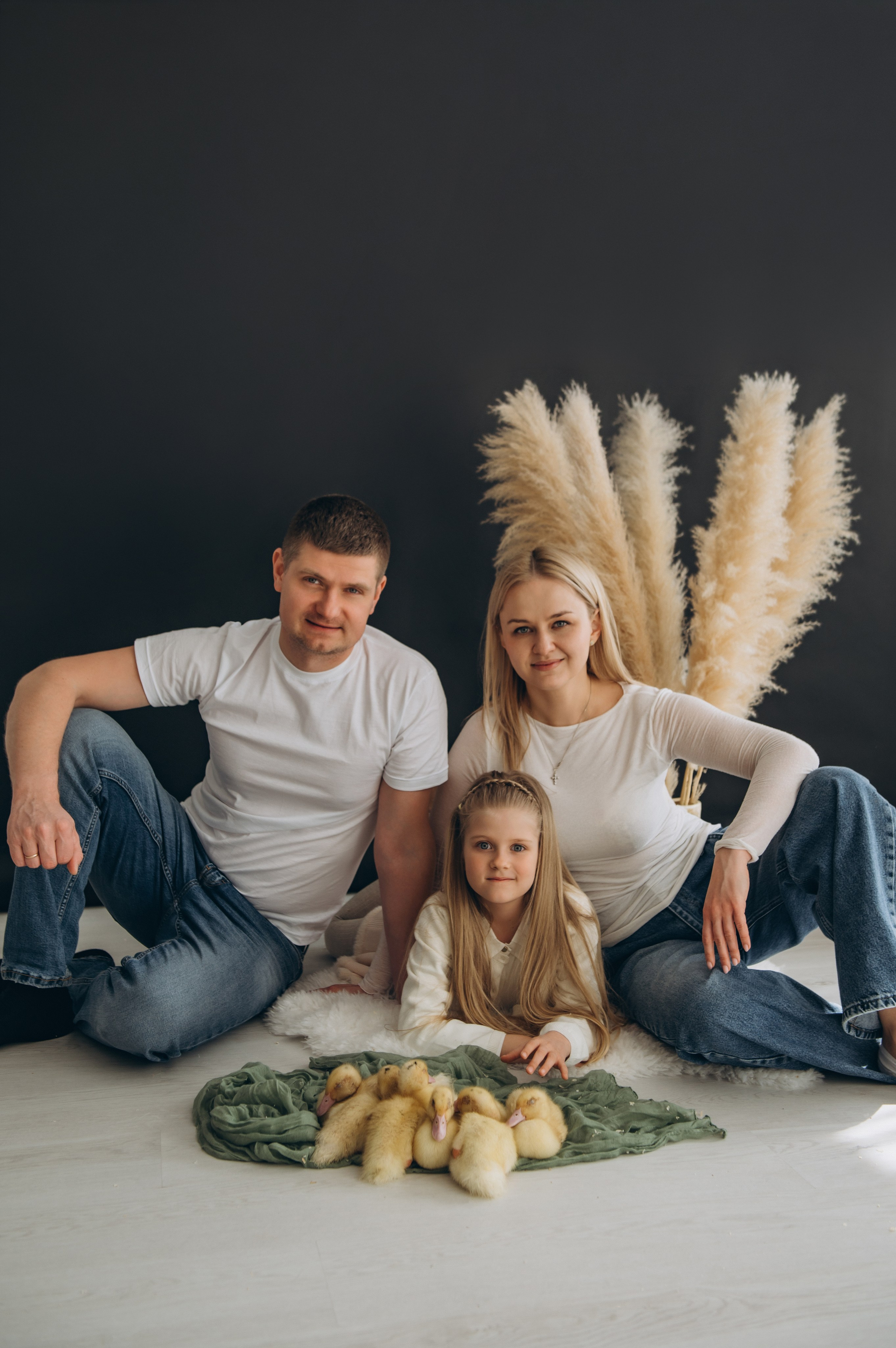 Фотодень з каченятами Тернопіль, фотосесія з каченятами, фотосесія дітей, сімейний фотограф Тернопіль, дитячий фотограф Тернопіль. Сімейний, дитячий та індивідуальний фотограф в м. Тернопіль, м. Львів