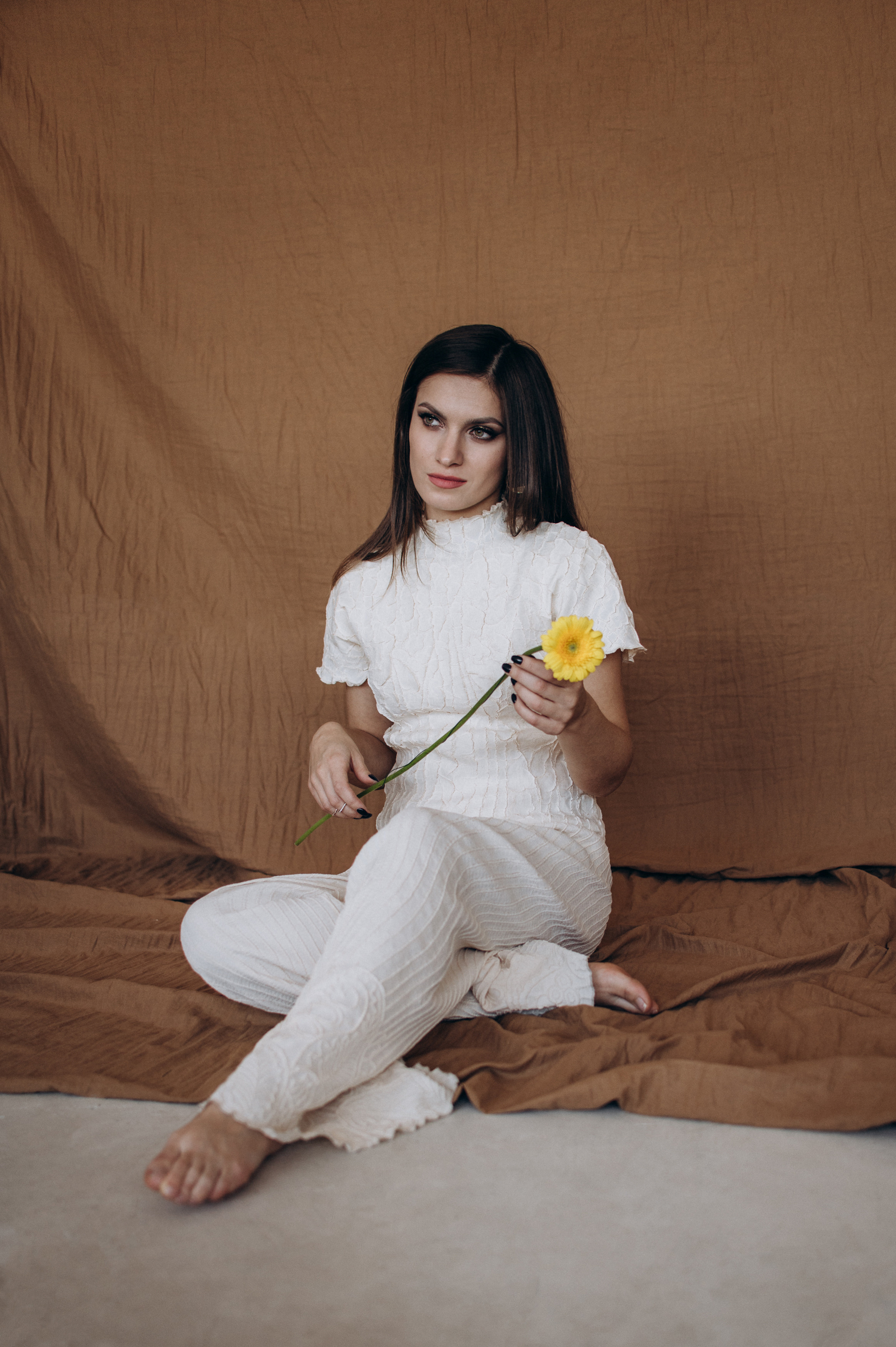 Індивідуальна фотосесія у студіі. Сімейний, дитячий та індивідуальний фотограф в м. Тернопіль, м. Львів