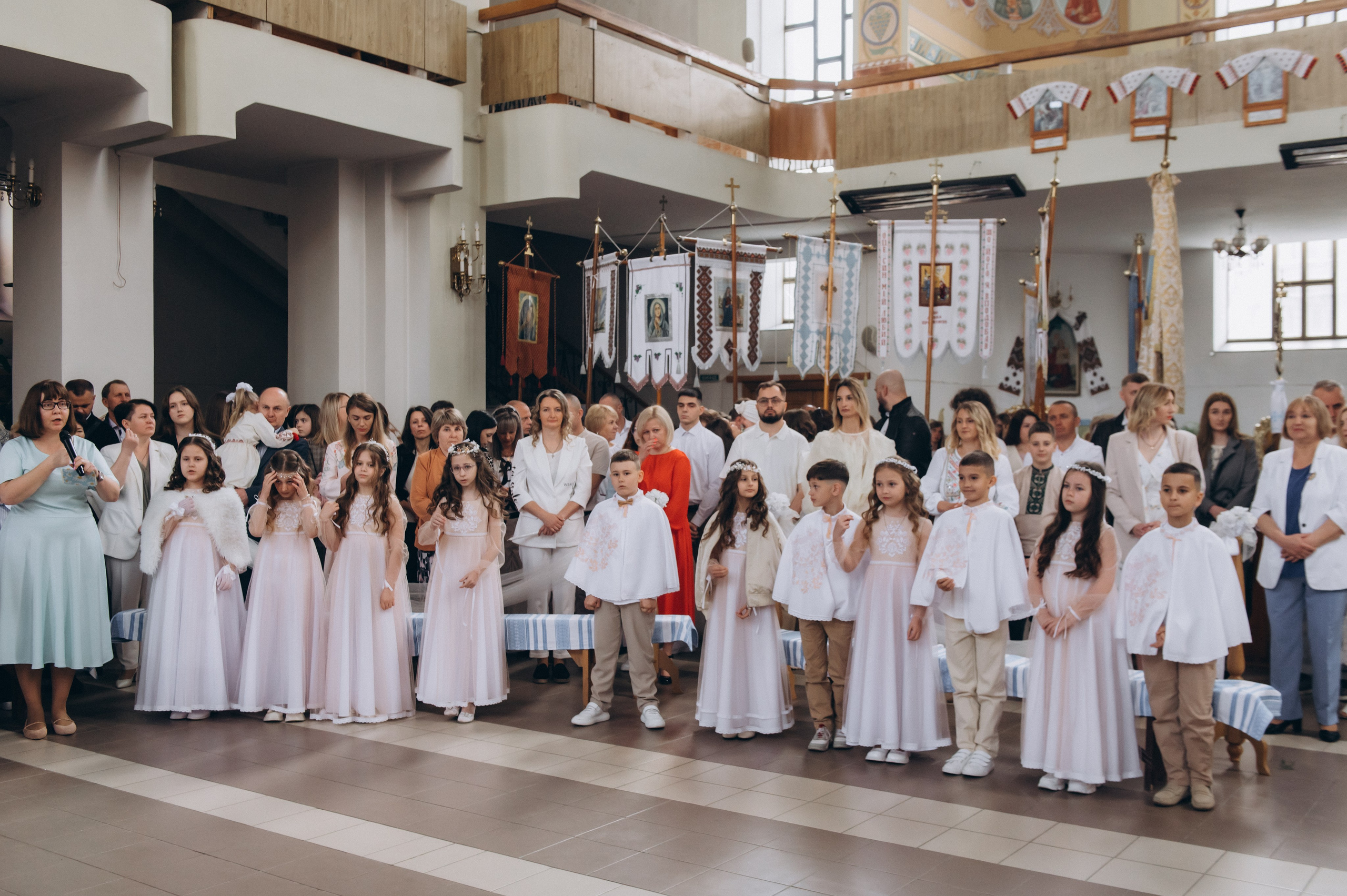 Фотосесія Причастя Тернопіль, зйомка Причастя, фотограф на Причастя Тернопіль, Причастя Львів, Причастя церква Михаїла Тернопіль. Сімейний, дитячий та індивідуальний фотограф в м. Тернопіль, м. Львів