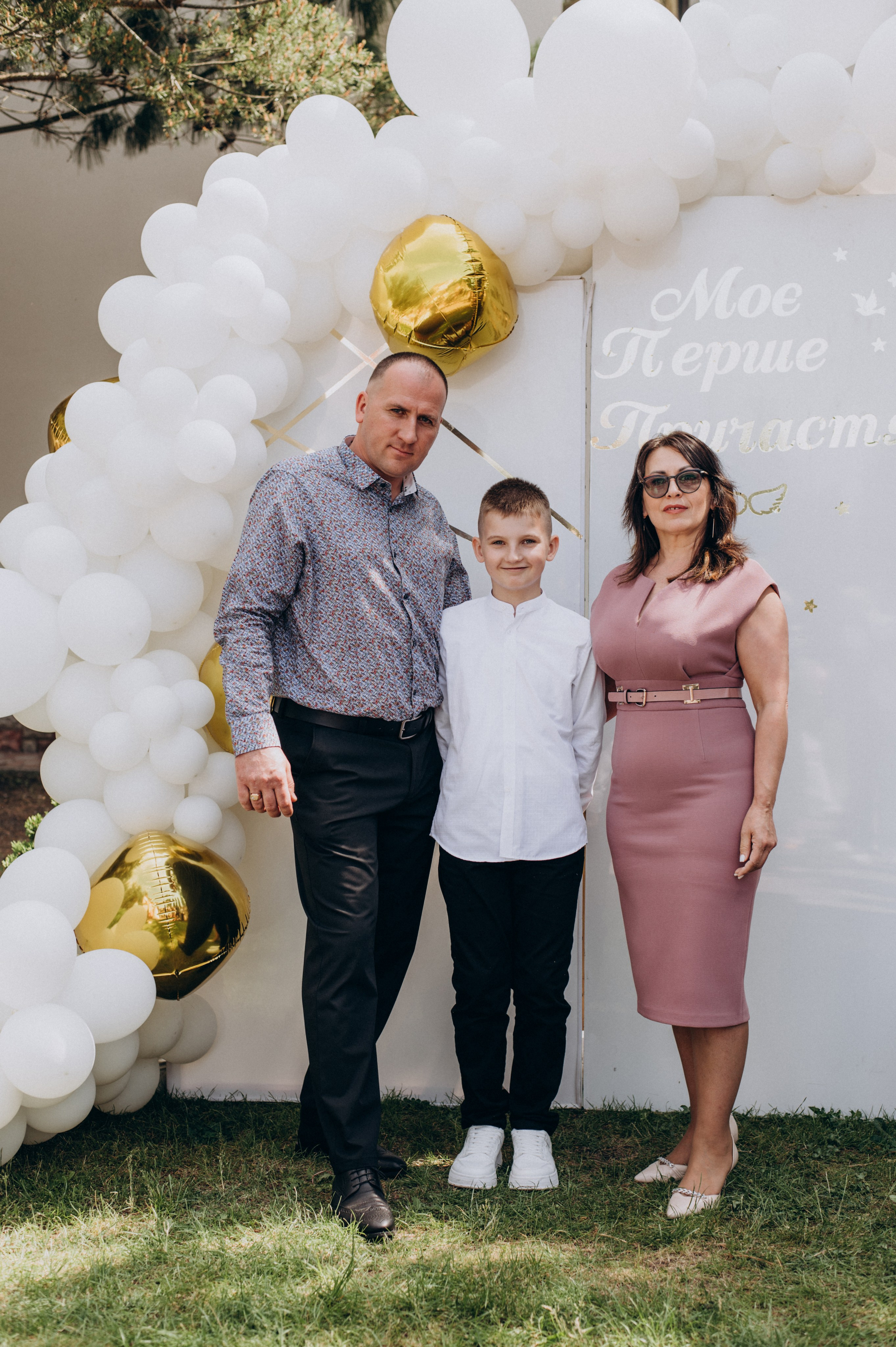 Фотосесія Першого Причастя Тернопіль, зйомка Причастя Тернопіль, Таїнство Першого Причастя Тернопіль, Катедра Причастя Тернопіль. Сімейний, дитячий та індивідуальний фотограф в м. Тернопіль, м. Львів