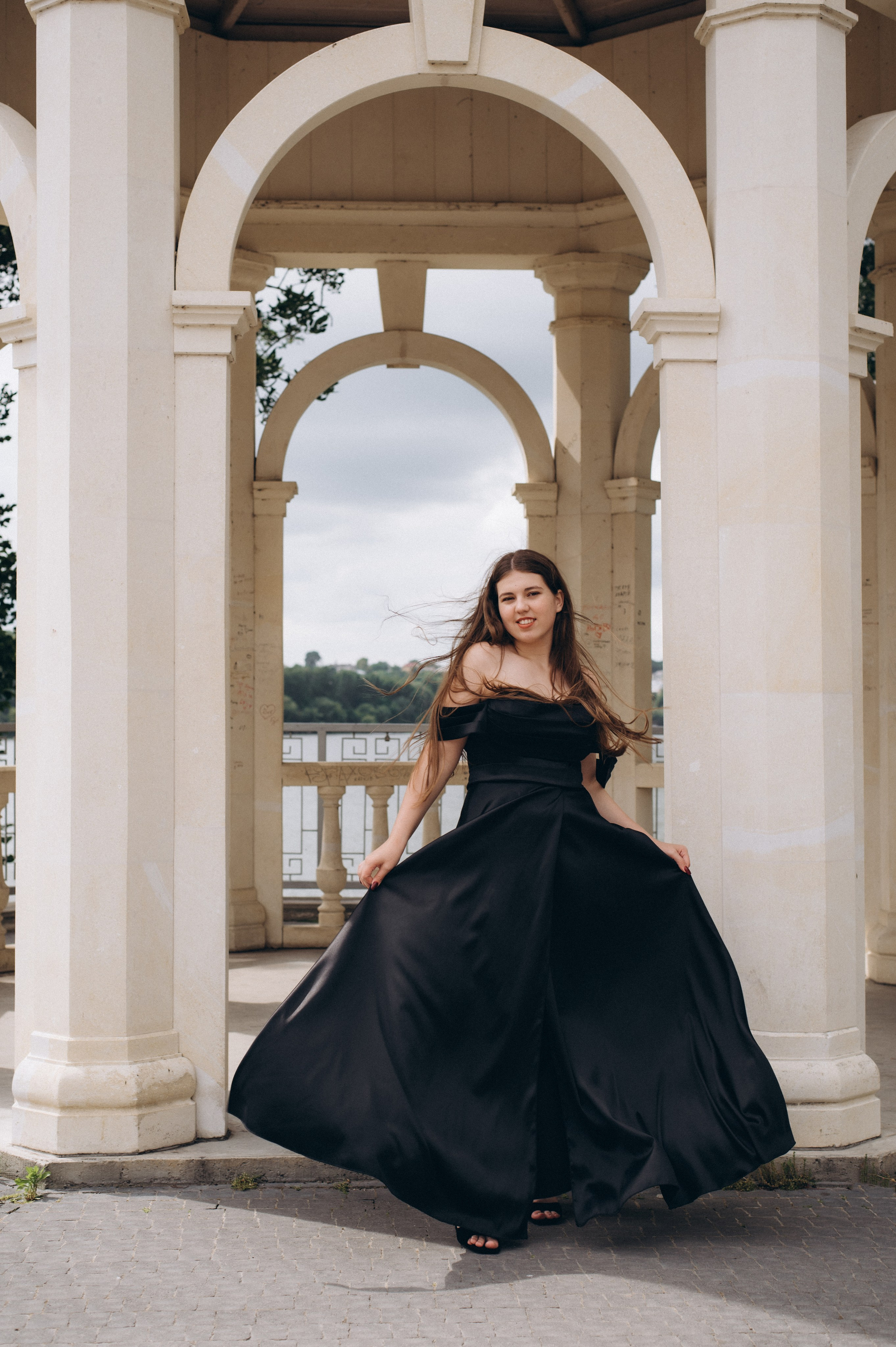 Випускники 2025, фотосесія випускного Тернопіль, фотосесія випускників Тернопіль, зйомка випускного, фотосесія випускного. Сімейний, дитячий та індивідуальний фотограф в м. Тернопіль, м. Львів