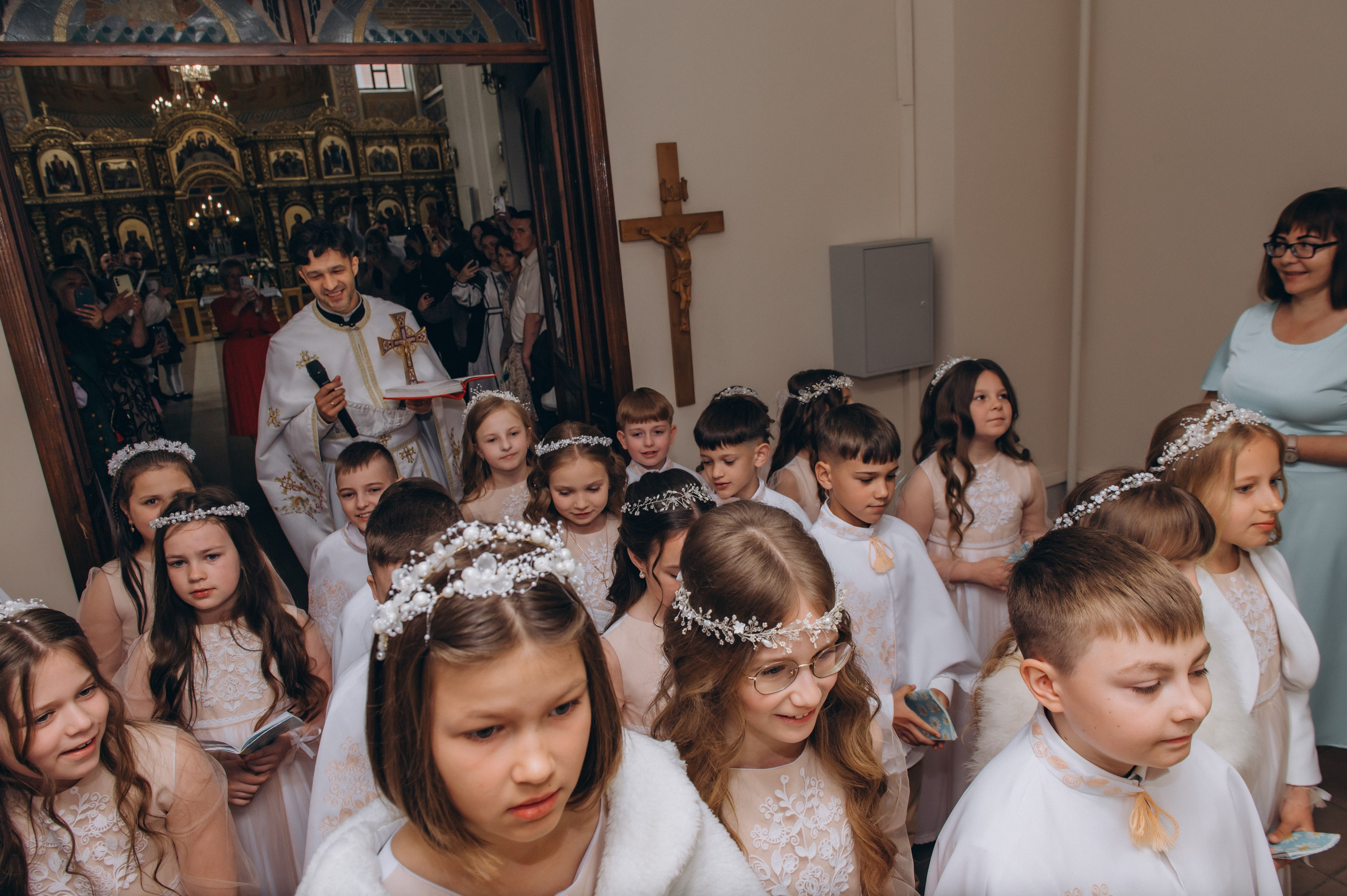 Фотосесія Причастя Тернопіль, зйомка Причастя, фотограф на Причастя Тернопіль, Причастя Львів, Причастя церква Михаїла Тернопіль. Сімейний, дитячий та індивідуальний фотограф в м. Тернопіль, м. Львів