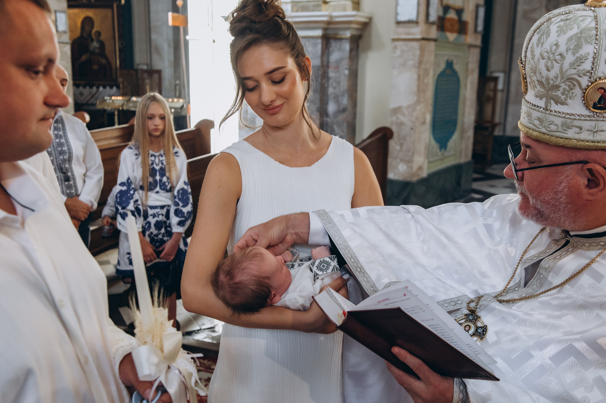 Фотосесія Хрещення Тернопіль, фотосесія хрестин Тернопіль, Катедра Тернопіль, фотосесія хрещення катедра. Сімейний, дитячий та індивідуальний фотограф в м. Тернопіль, м. Львів