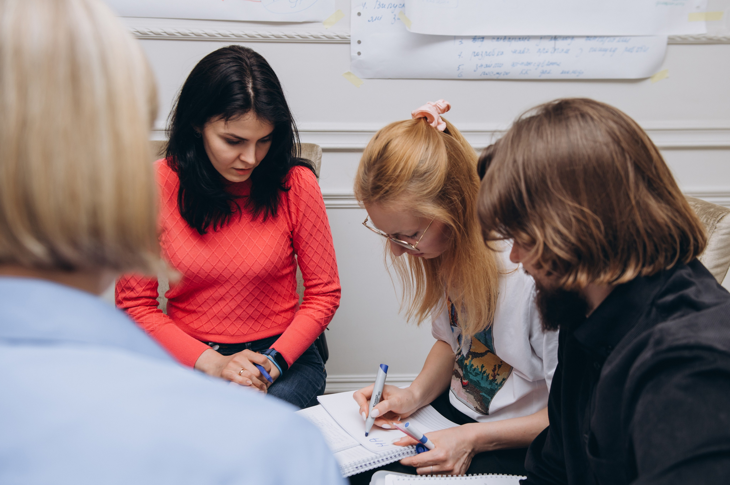 Репортажна фотосесія Тернопіль, репортажна зйомка заходу Тернопіль, зйомка конференцій, майстер-класів, тренінгів Тернопіль. Сімейний, дитячий та індивідуальний фотограф в м. Тернопіль, м. Львів