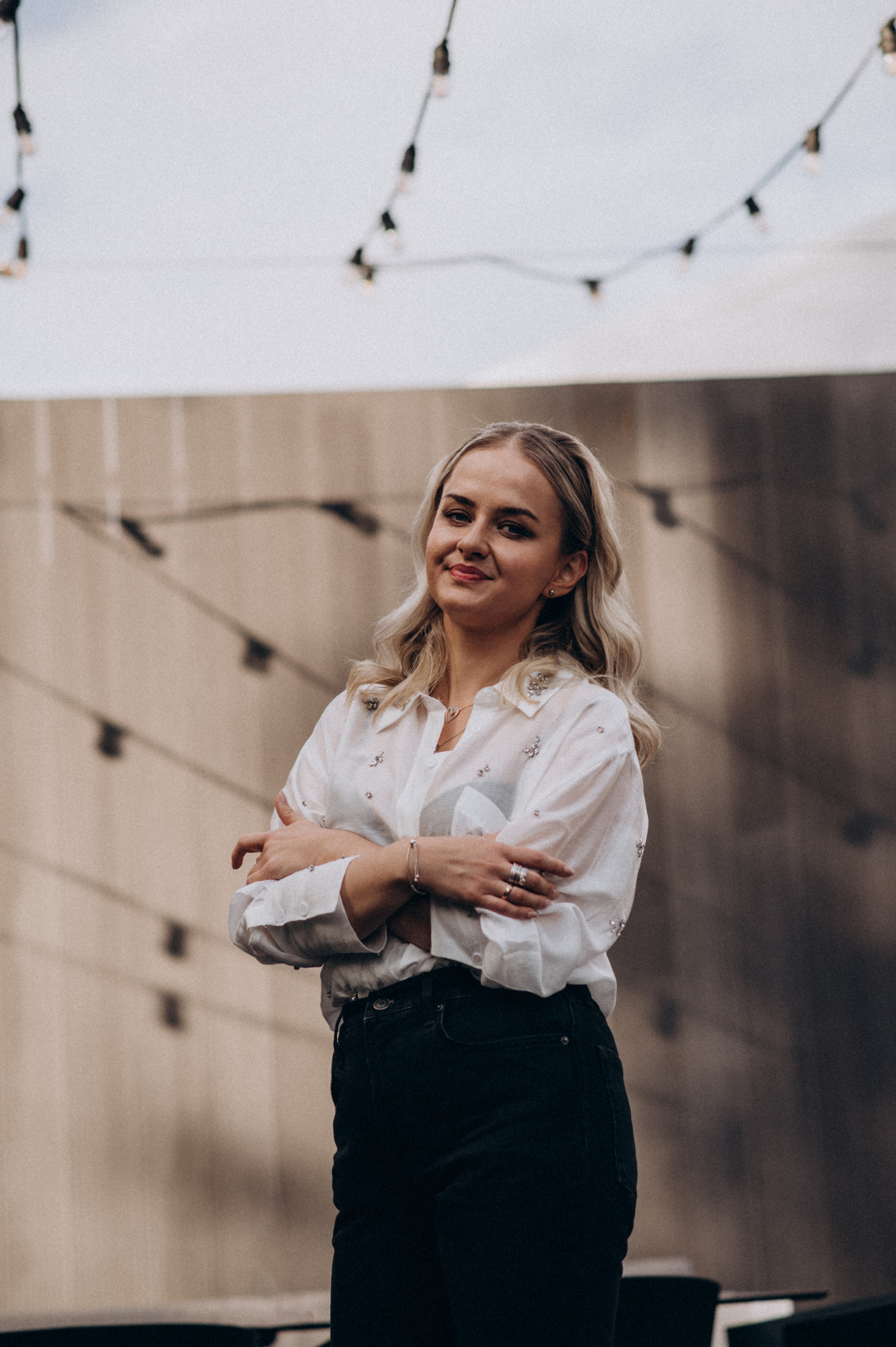 Індивідуальна контент зйомка фотосесія у кавярні кафе. Сімейний, дитячий та індивідуальний фотограф в м. Тернопіль, м. Львів