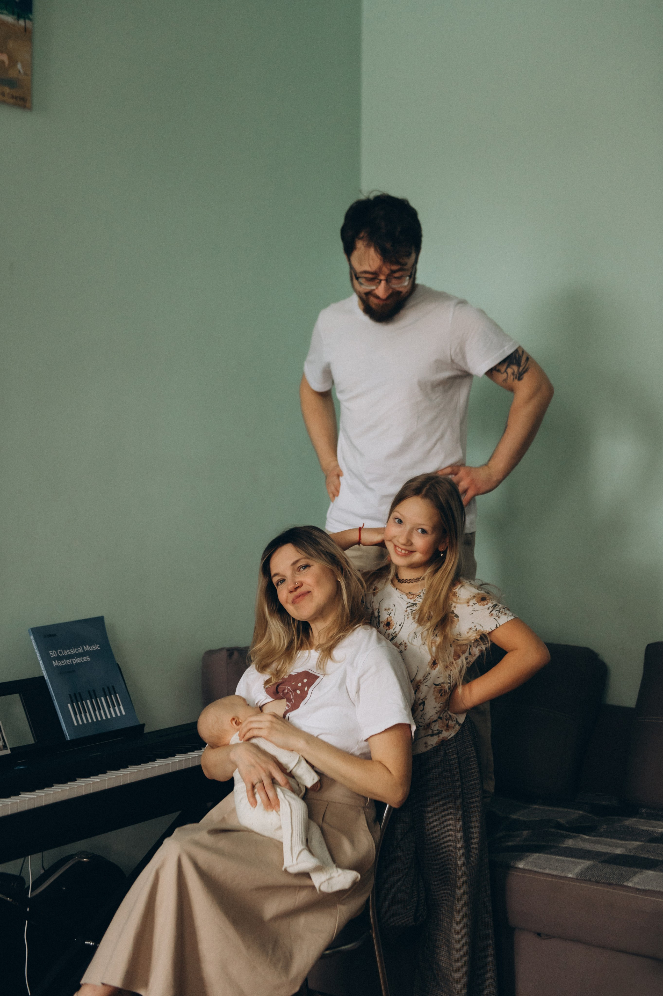 Сімейна фотосесія вдома Тернопіль, сімейний фотограф Львів Тернопіль, сімейна фотосесія Тернопіль, зйомка вдома. Сімейний, дитячий та індивідуальний фотограф в м. Тернопіль, м. Львів