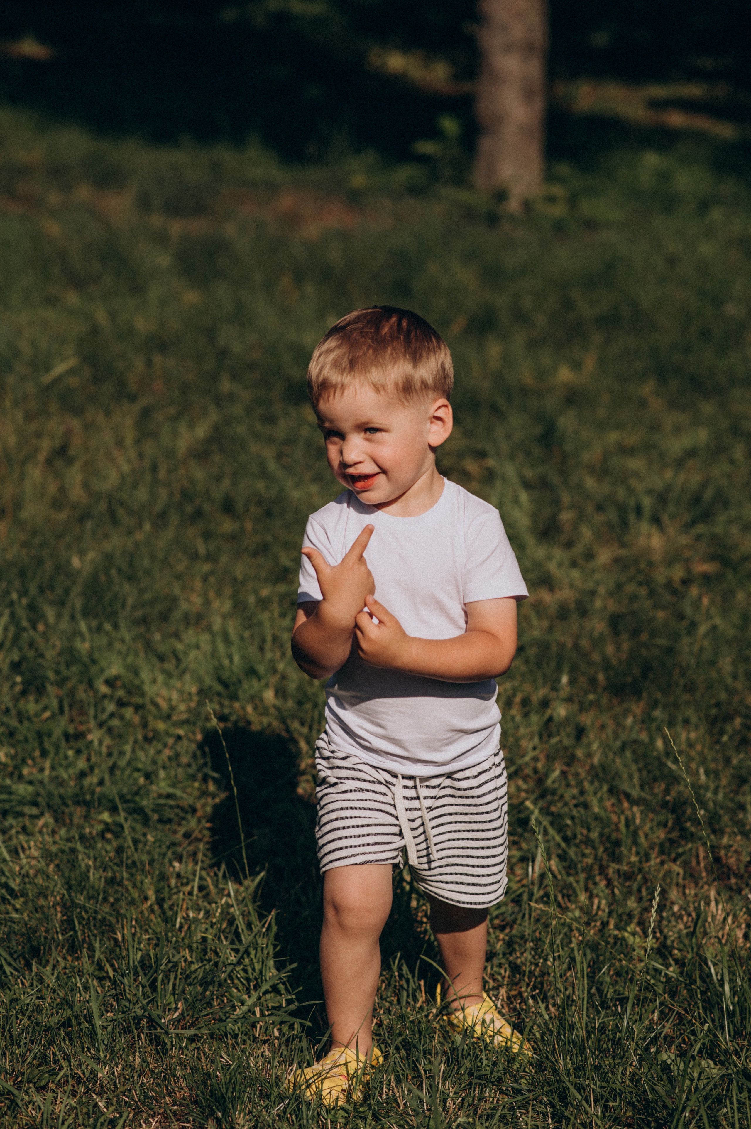 Сімейна літня фотосесія в парку, сімейний фотограф Тернопіль Львів. Сімейний, дитячий та індивідуальний фотограф в м. Тернопіль, м. Львів