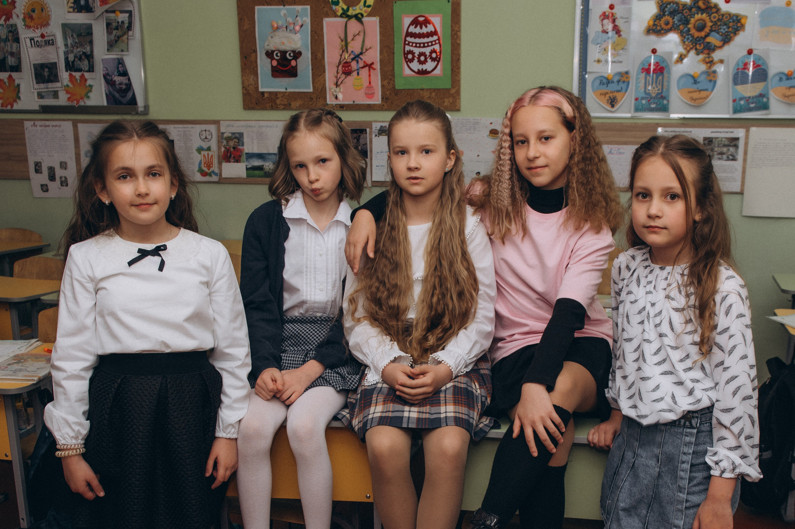 Шкільна фотосесія на віньєтки Тернопіль, фотосесія випускників Тернопіль, зйомка на віньєтки, шкільні фотоальбоми Тернопіль. Сімейний, дитячий та індивідуальний фотограф в м. Тернопіль, м. Львів