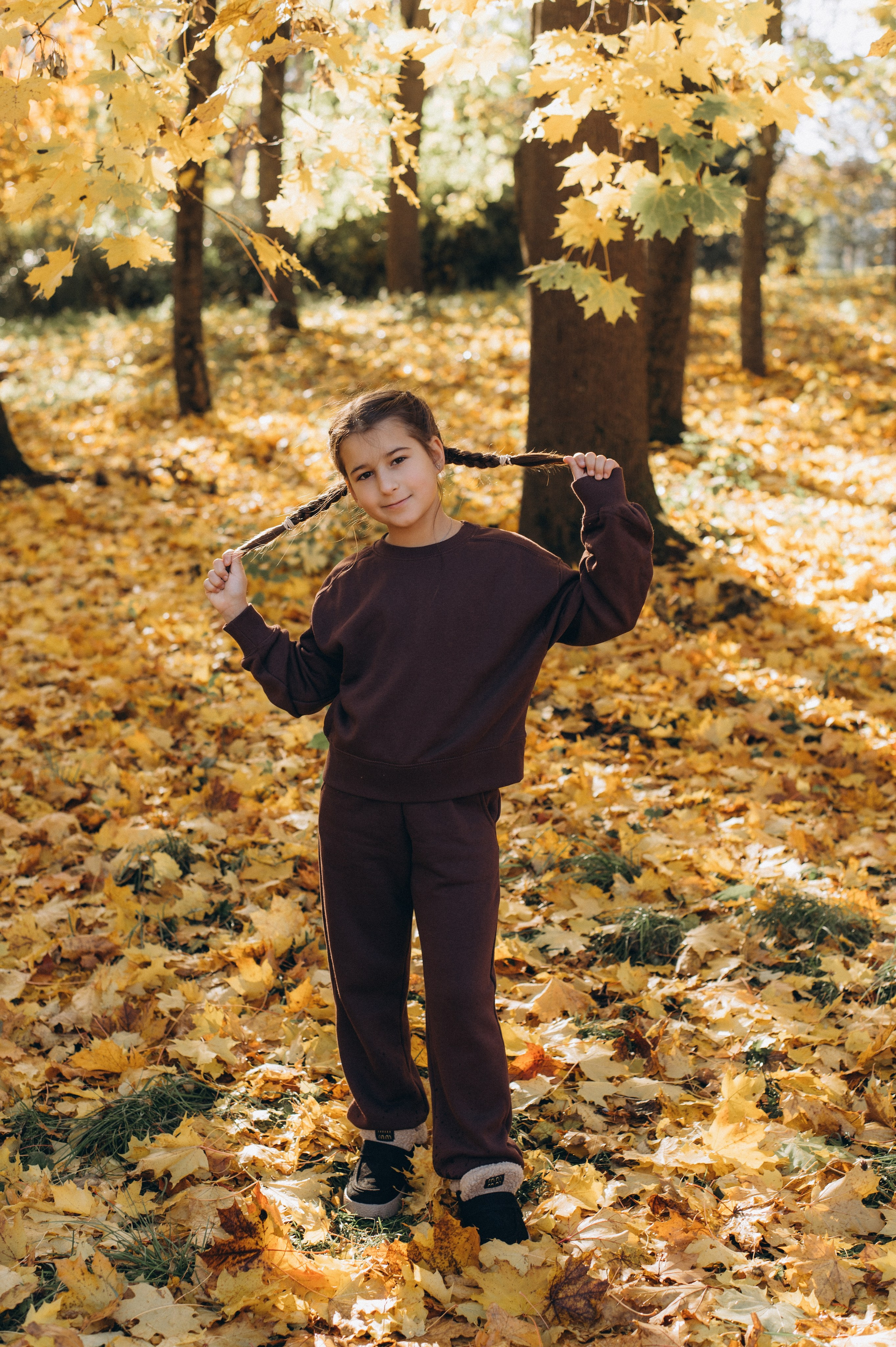 Осіння фотосесія 4 класу на віньєтки, випускні фотоальбоми Тернопіль, фотосесія випускників Тернопіль, шкільний випускний альбом Тернопіль. Сімейний, дитячий та індивідуальний фотограф в м. Тернопіль, м. Львів