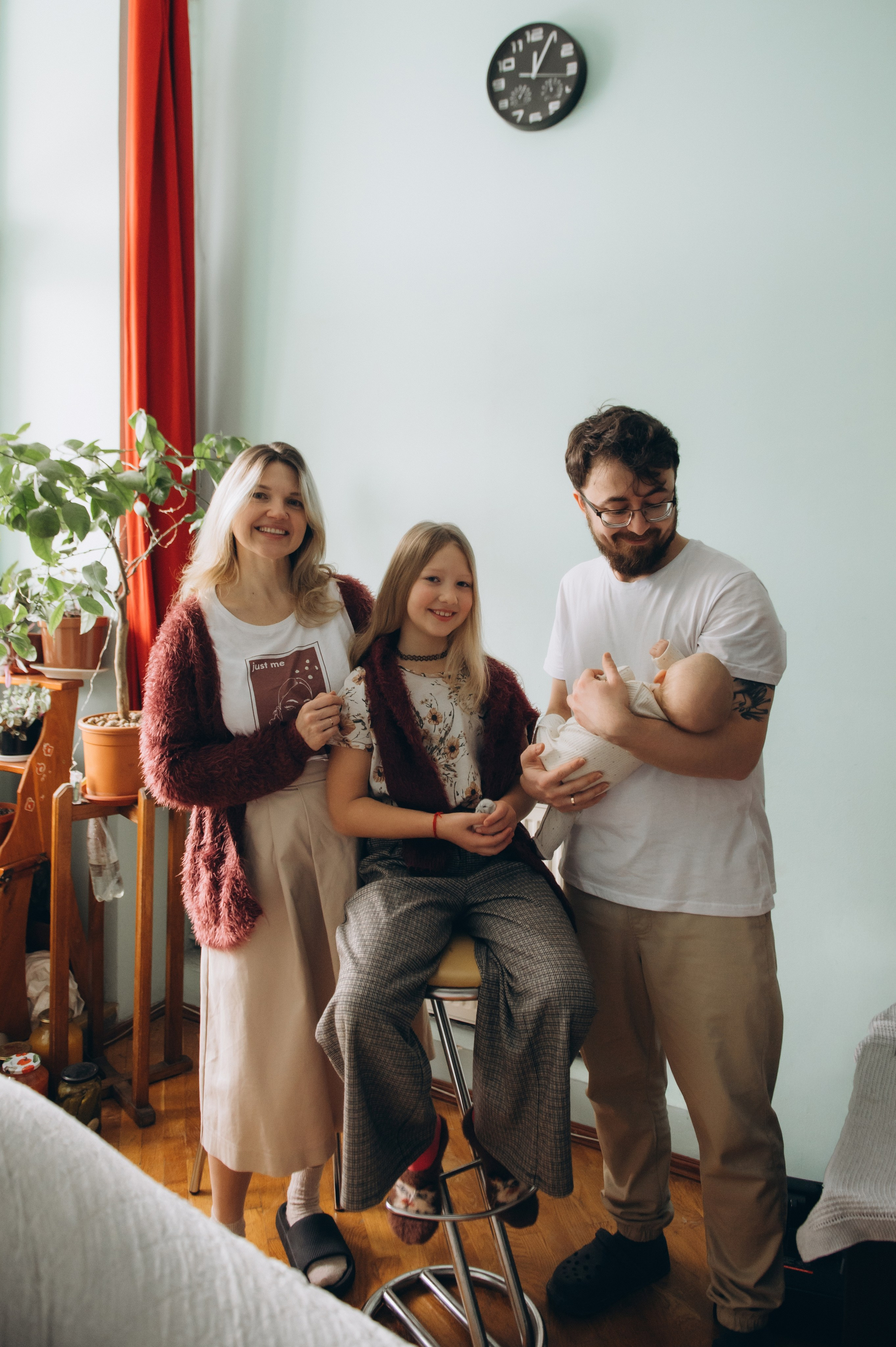 Сімейна фотосесія вдома Тернопіль, сімейний фотограф Львів Тернопіль, сімейна фотосесія Тернопіль, зйомка вдома. Сімейний, дитячий та індивідуальний фотограф в м. Тернопіль, м. Львів