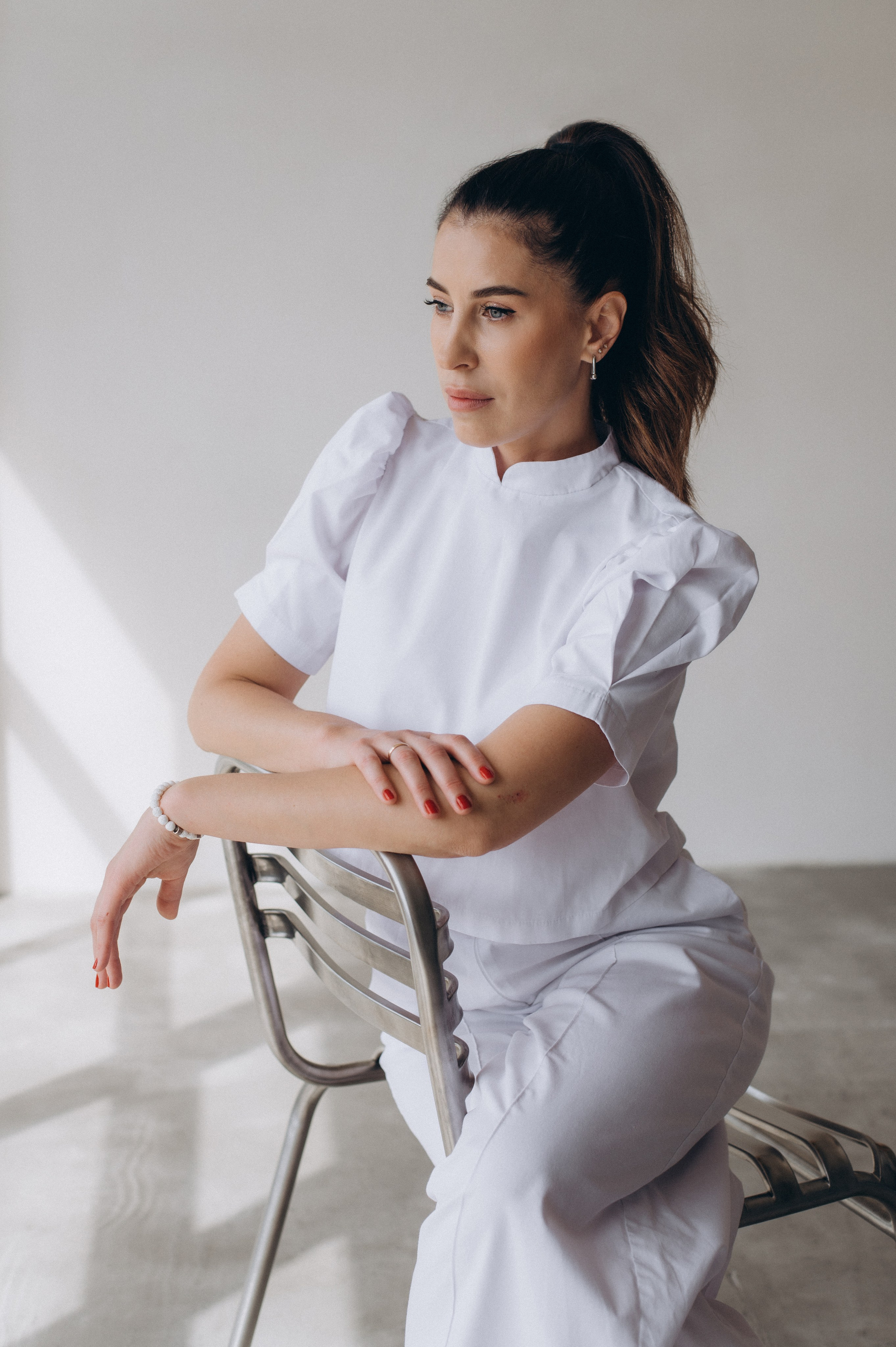 Портретна фотосесія, індивідуальна фотосесія Тернопіль, портретний фотограф Тернопіль, студійна фотосесія Тернопіль, фотосесія у студії. Сімейний, дитячий та індивідуальний фотограф в м. Тернопіль, м. Львів