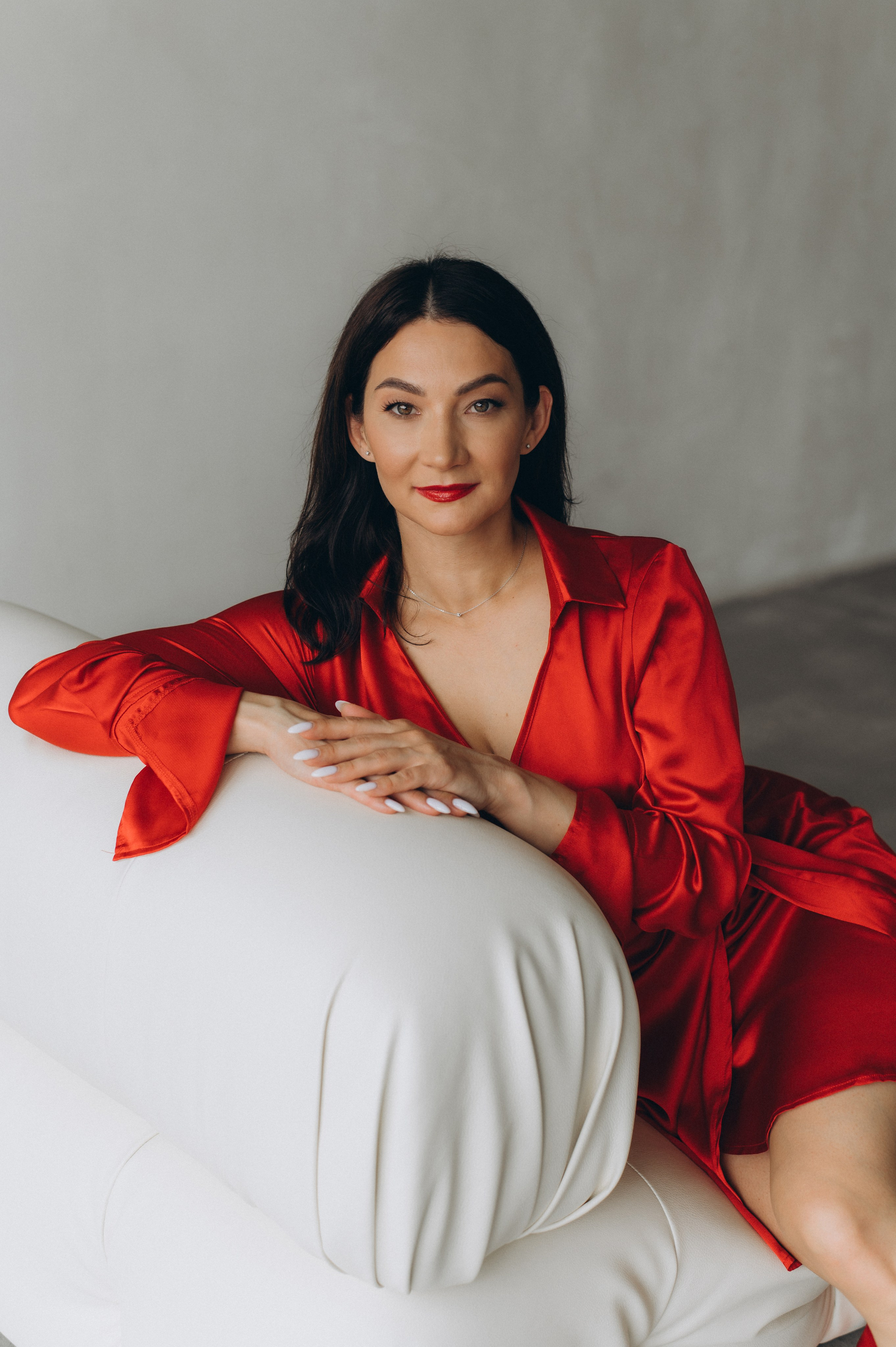 Індивідуальна фотосесія до дня народження у студії Тернопіль, інидвідуальна зйомка, портретний фотограф. Сімейний, дитячий та індивідуальний фотограф в м. Тернопіль, м. Львів