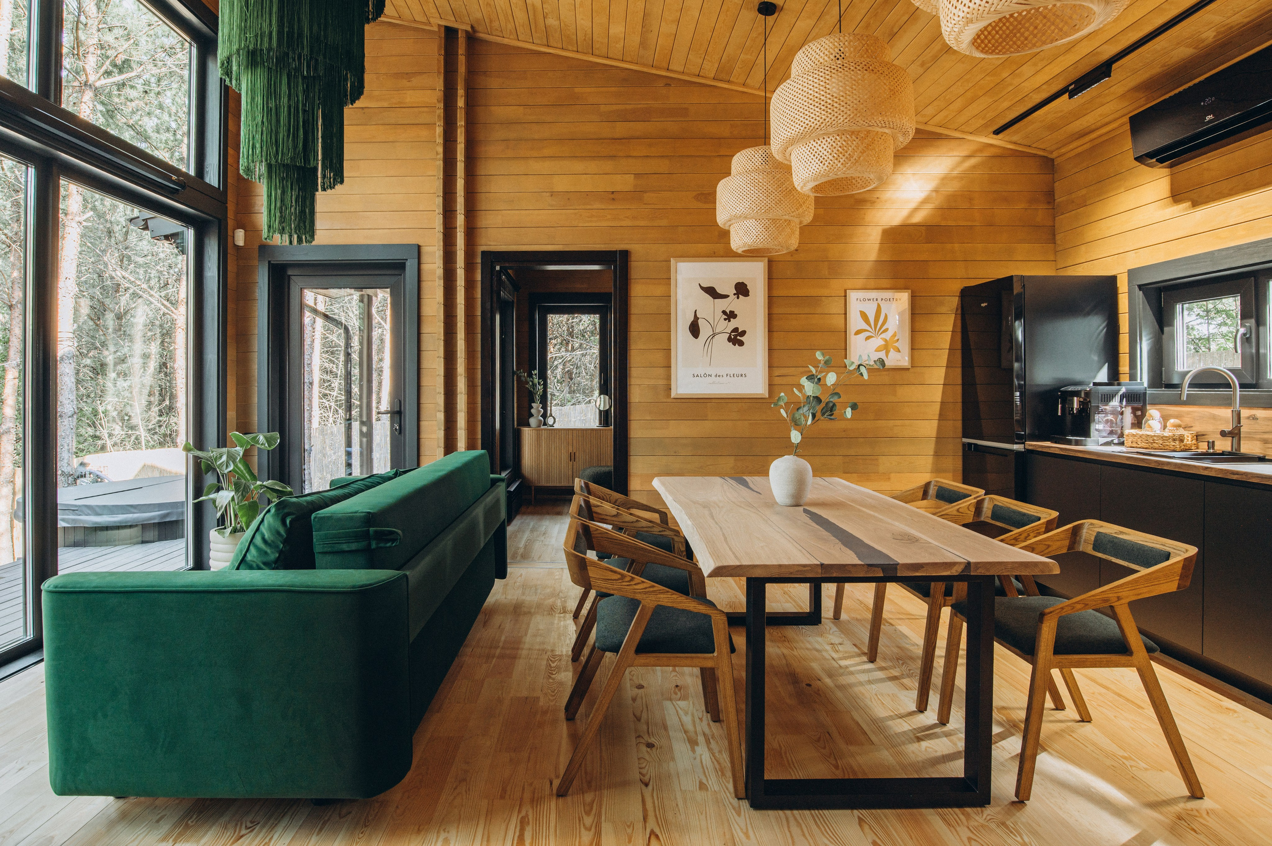 Інтер’єрна фотосесія будиночок в лісі, інтерєрна зйомка Тернопіль, інтерєрна фотосесія Львів. Сімейний, дитячий та індивідуальний фотограф в м. Тернопіль, м. Львів