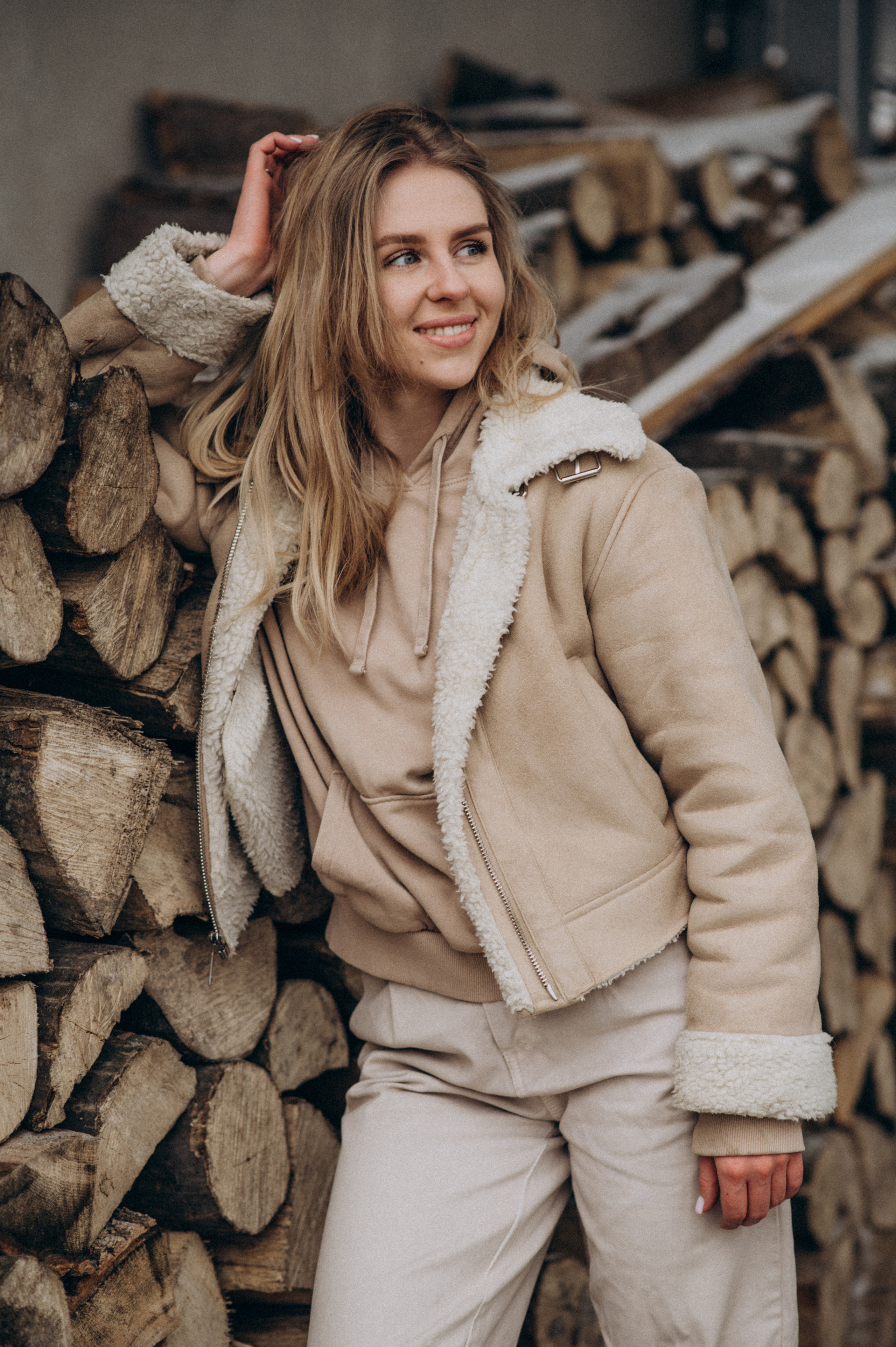 Зйомка з собакою Oleksandra & Volt. Сімейний, дитячий та індивідуальний фотограф в м. Тернопіль, м. Львів