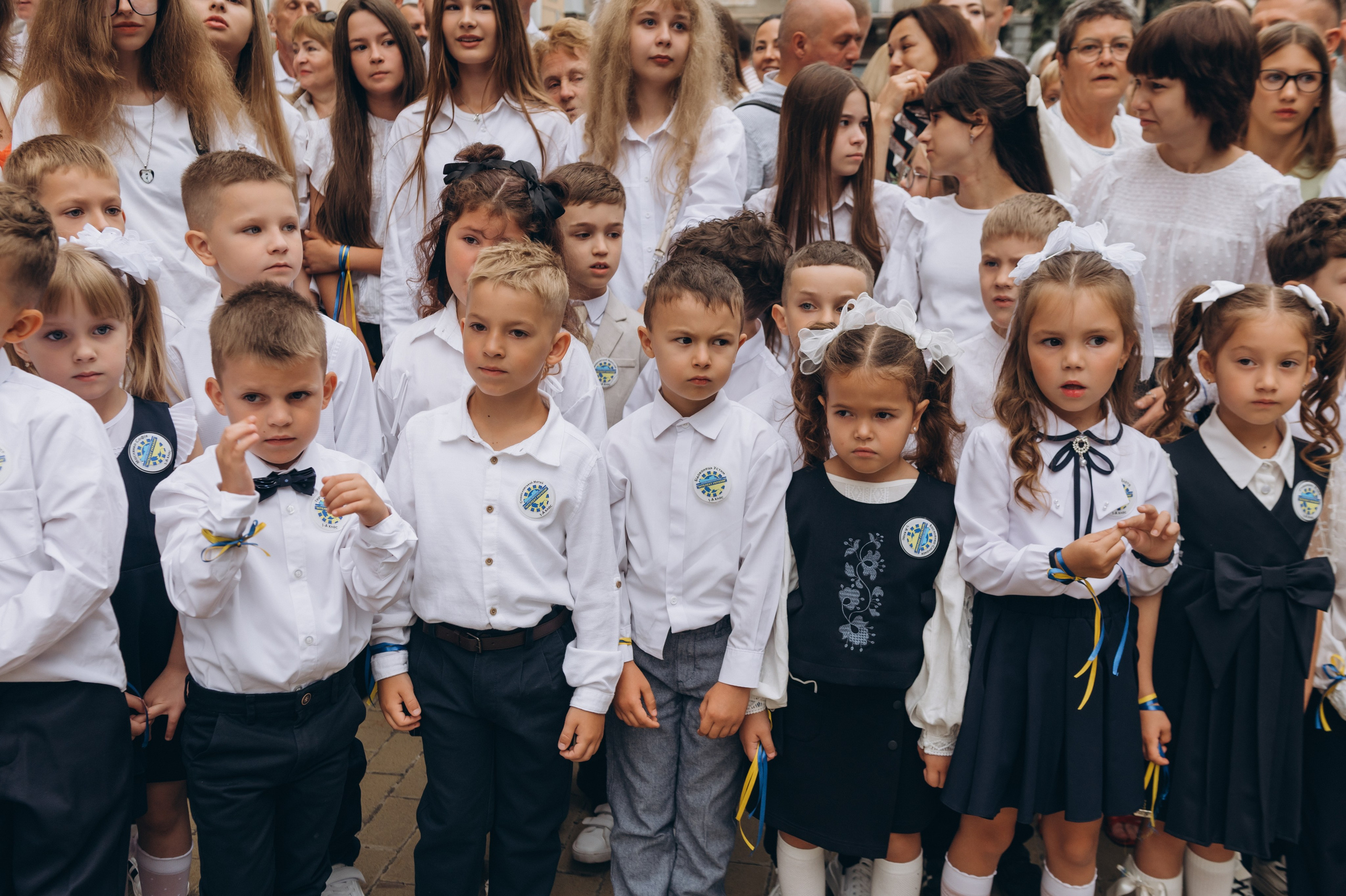 Перший дзвоник у Тернополі, фотосесія першокласників