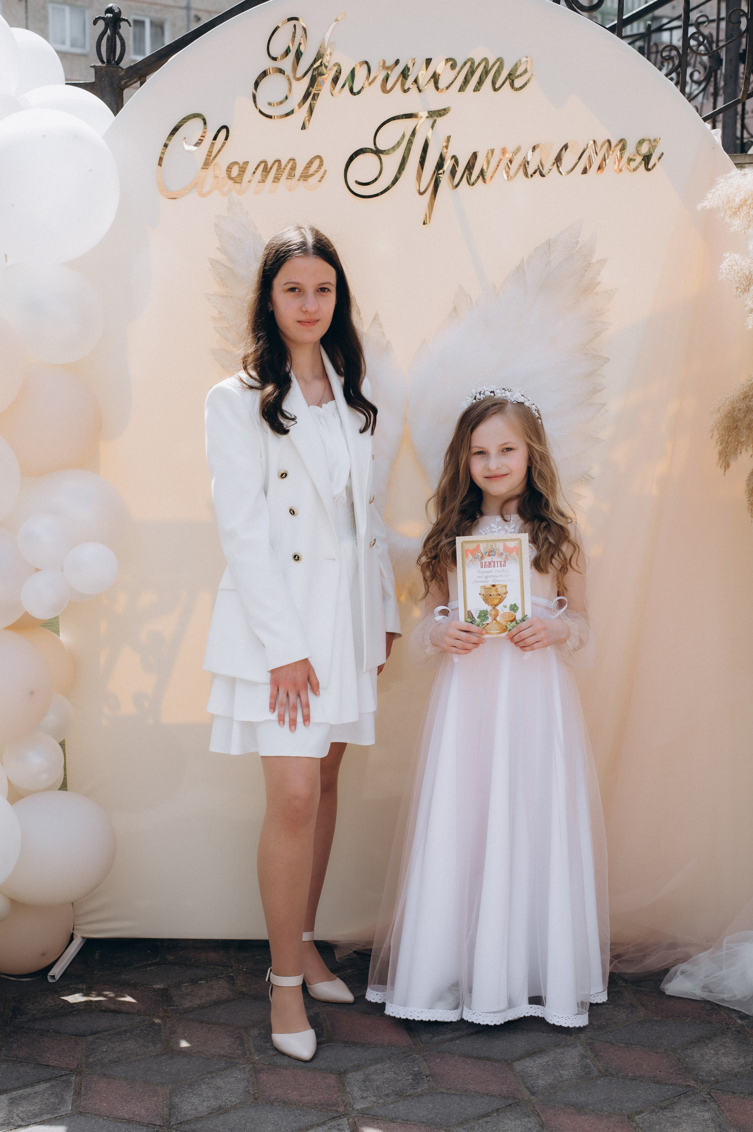 Фотосесія Причастя Тернопіль, зйомка Причастя, фотограф на Причастя Тернопіль, Причастя Львів, Причастя церква Михаїла Тернопіль. Сімейний, дитячий та індивідуальний фотограф в м. Тернопіль, м. Львів