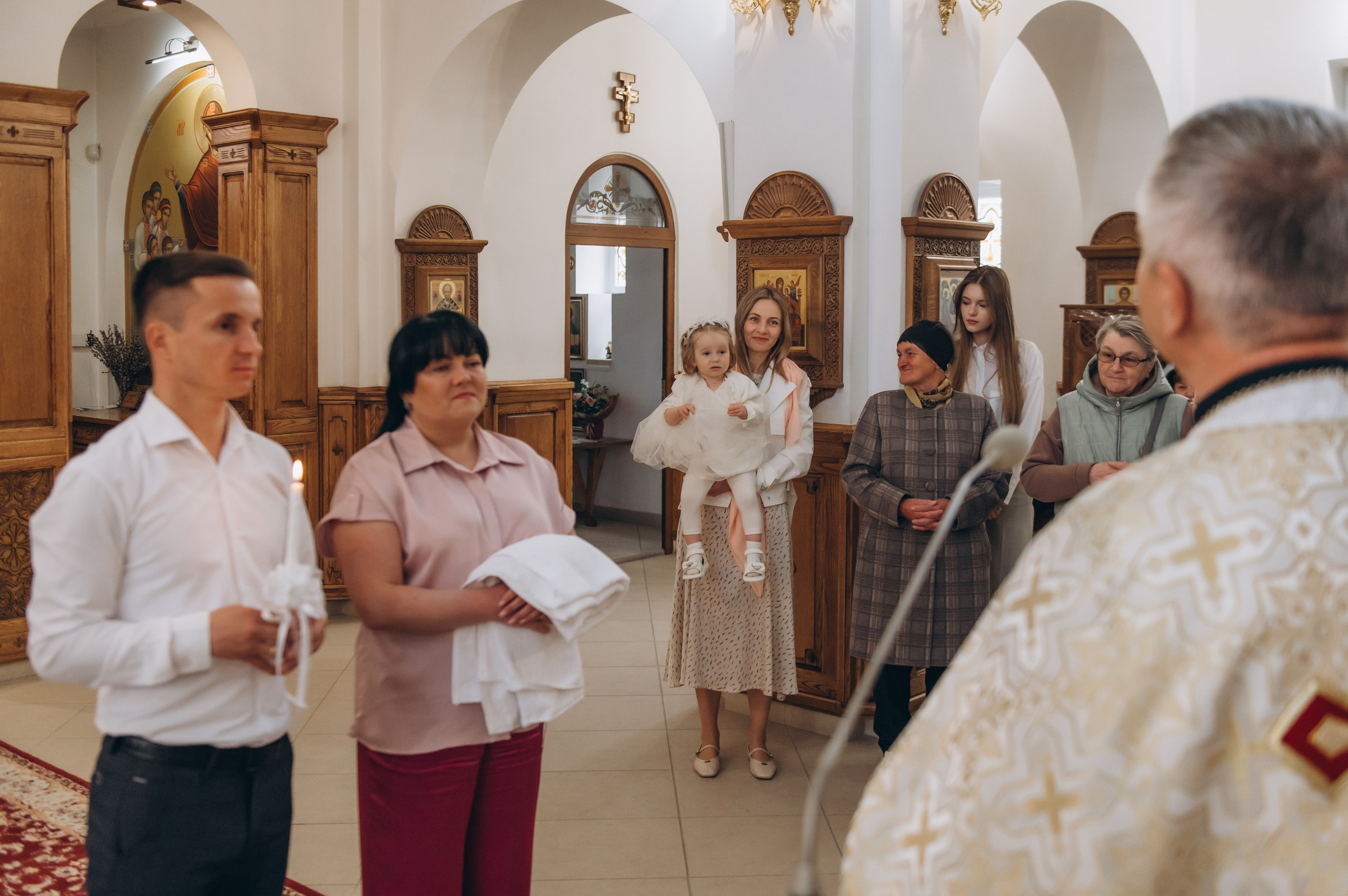 Фотосесія Хрещення Тернопіль, зйомка Хрестин Тернопіль, фотограф на хрестини Тернопіль, хрещення Львів. Сімейний, дитячий та індивідуальний фотограф в м. Тернопіль, м. Львів