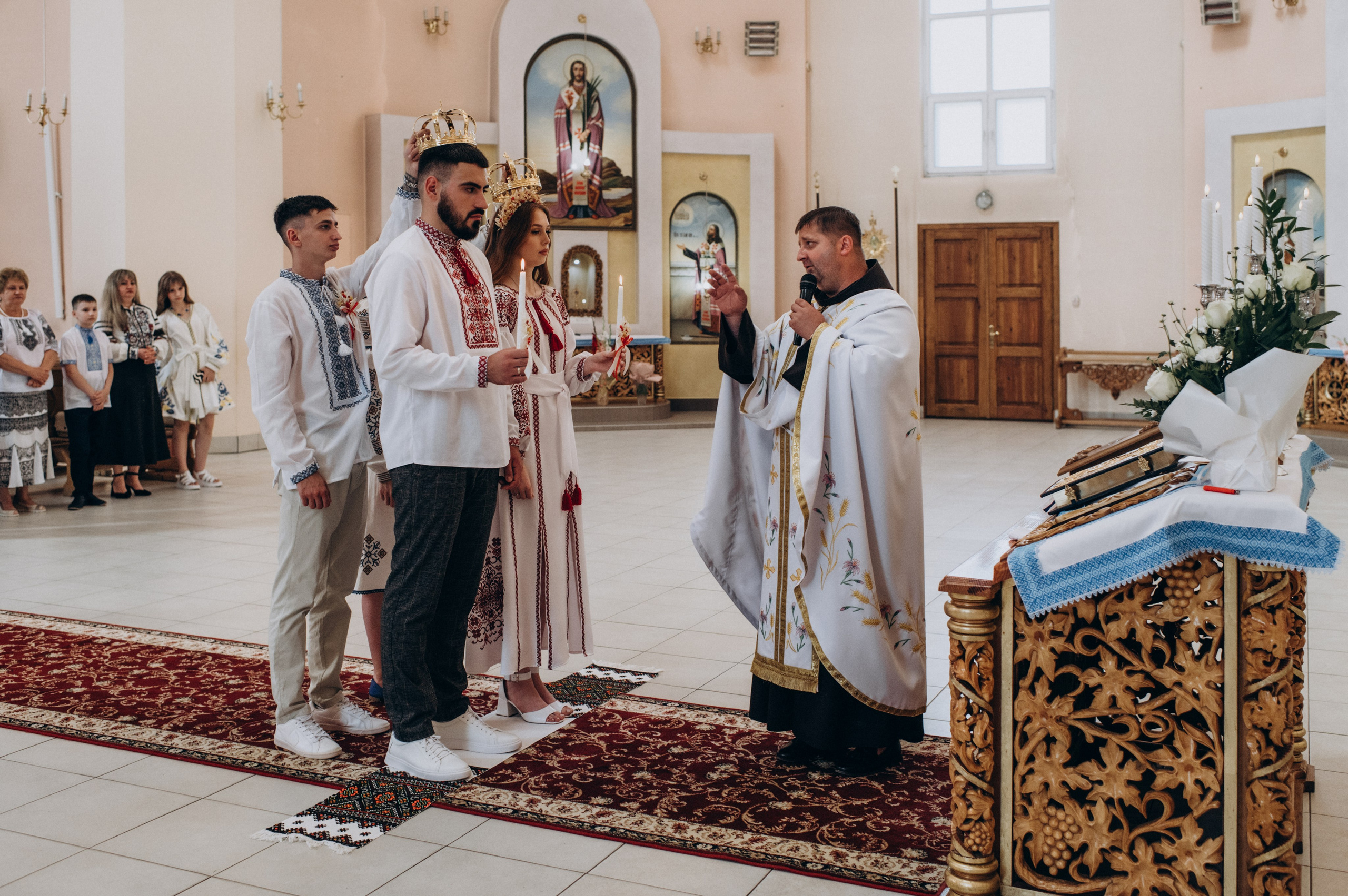 Фотосесія весілля, фотосесія вінчання Тернопіль, весільний фотограф Тернопіль, весільна зйомка Тернопіль. Сімейний, дитячий та індивідуальний фотограф в м. Тернопіль, м. Львів