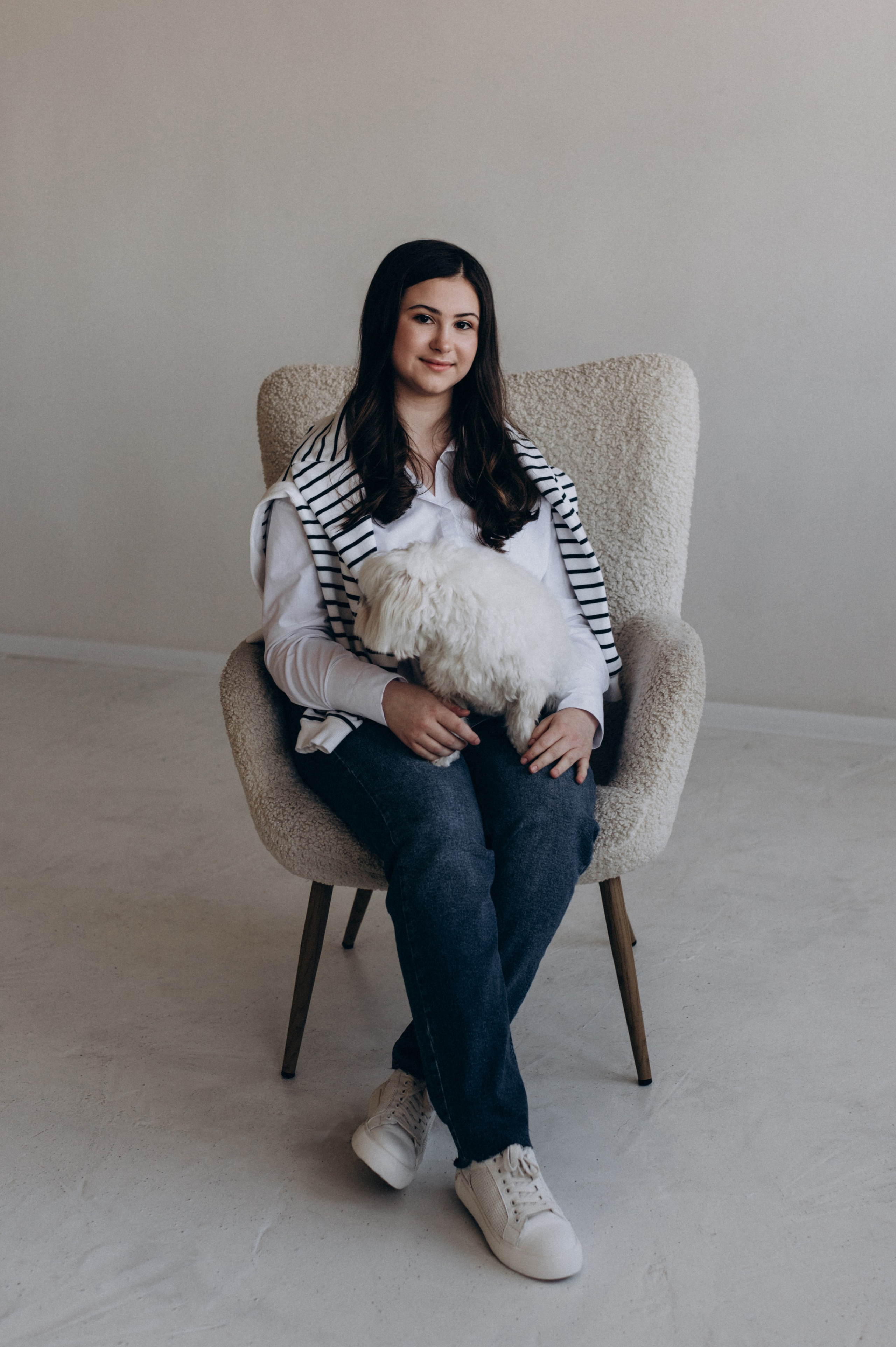 Індивідуальна фотосесія у студії, зйомка з домашнім улюбленцем. Сімейний, дитячий та індивідуальний фотограф в м. Тернопіль, м. Львів