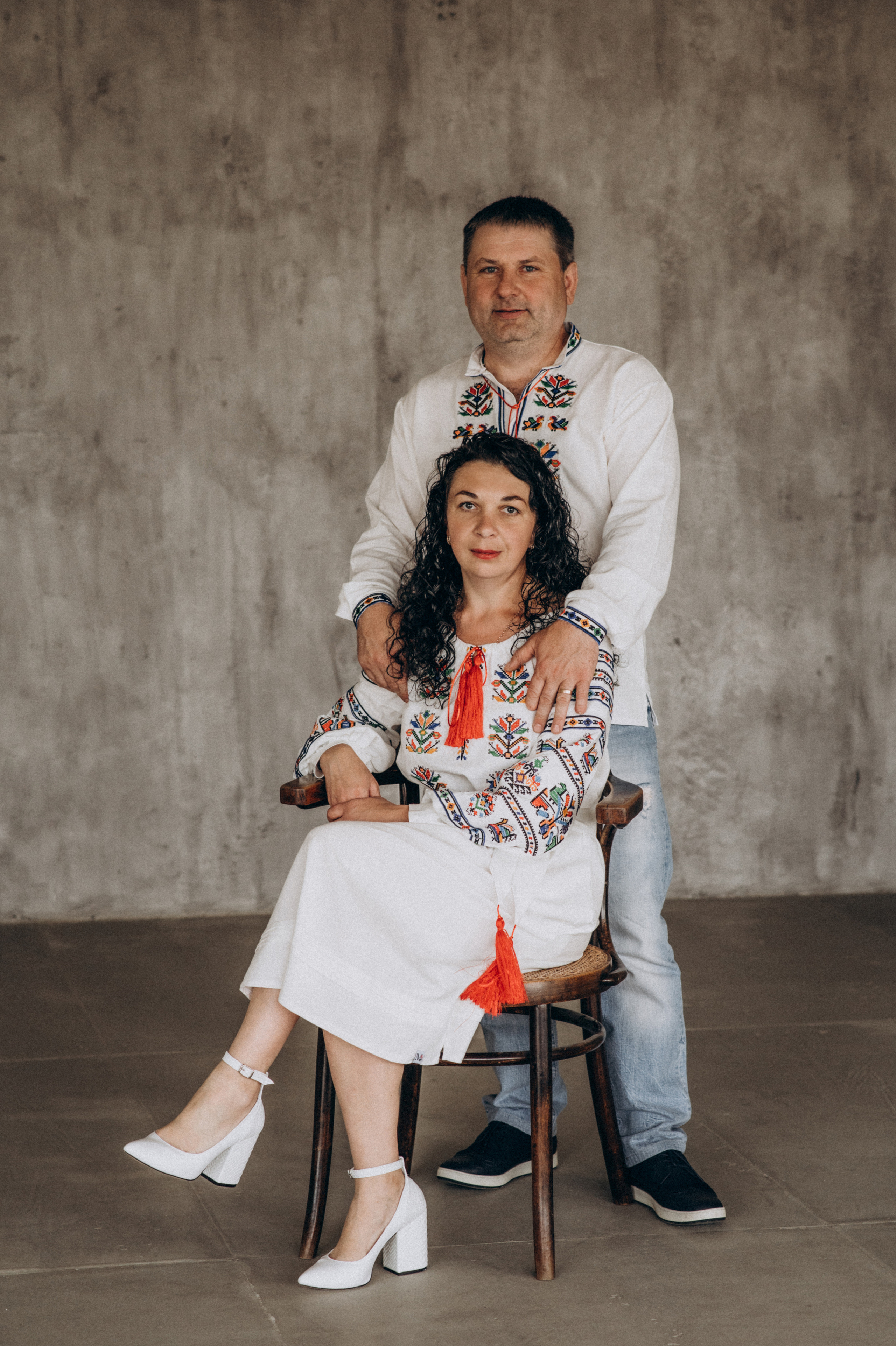 Сімейна зйомка у студії. Сімейний, дитячий та індивідуальний фотограф в м. Тернопіль, м. Львів