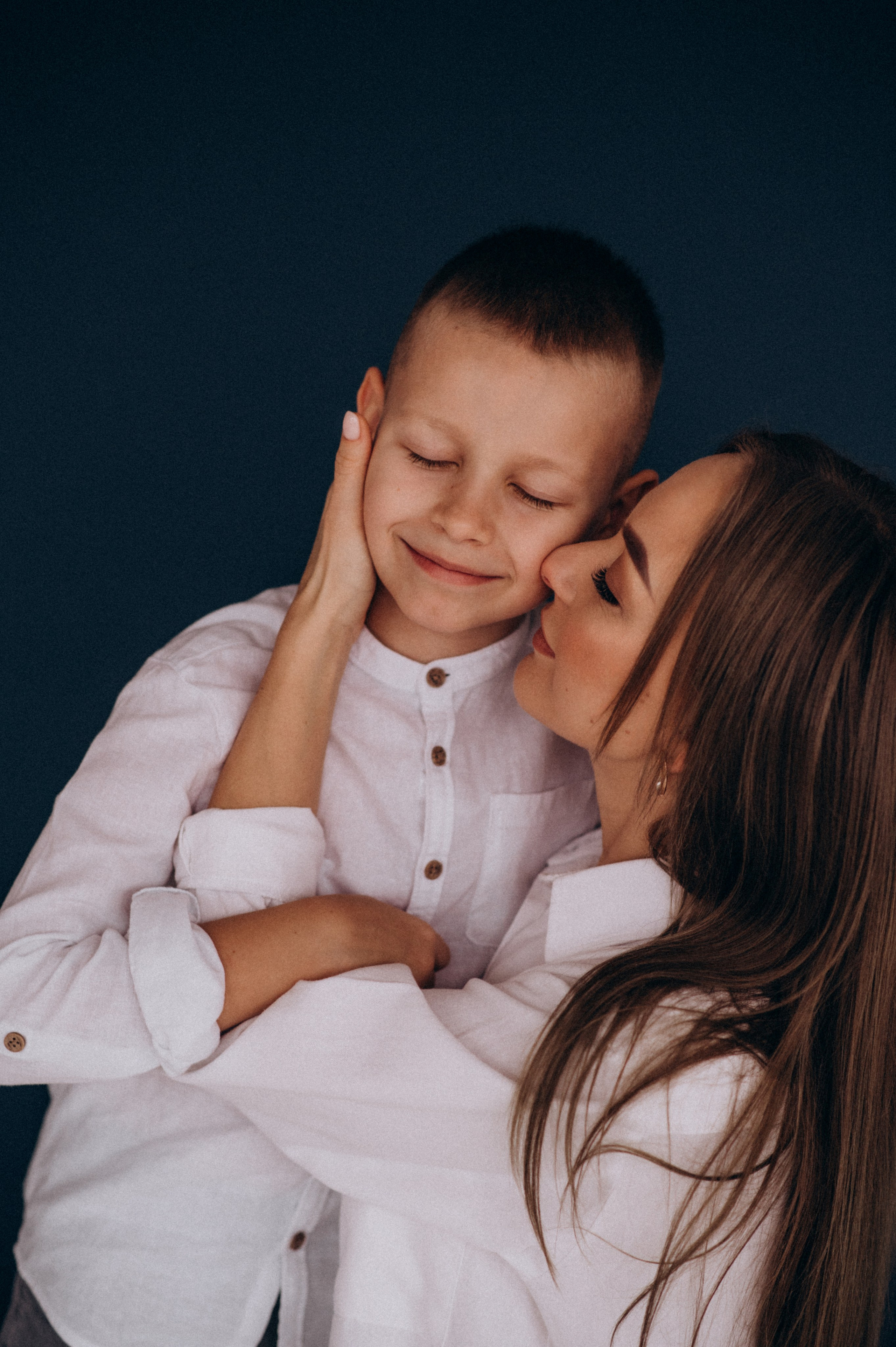 Фотосесія мама і син, сімейна фотосесія Тернопіль Львів. Сімейний, дитячий та індивідуальний фотограф в м. Тернопіль, м. Львів