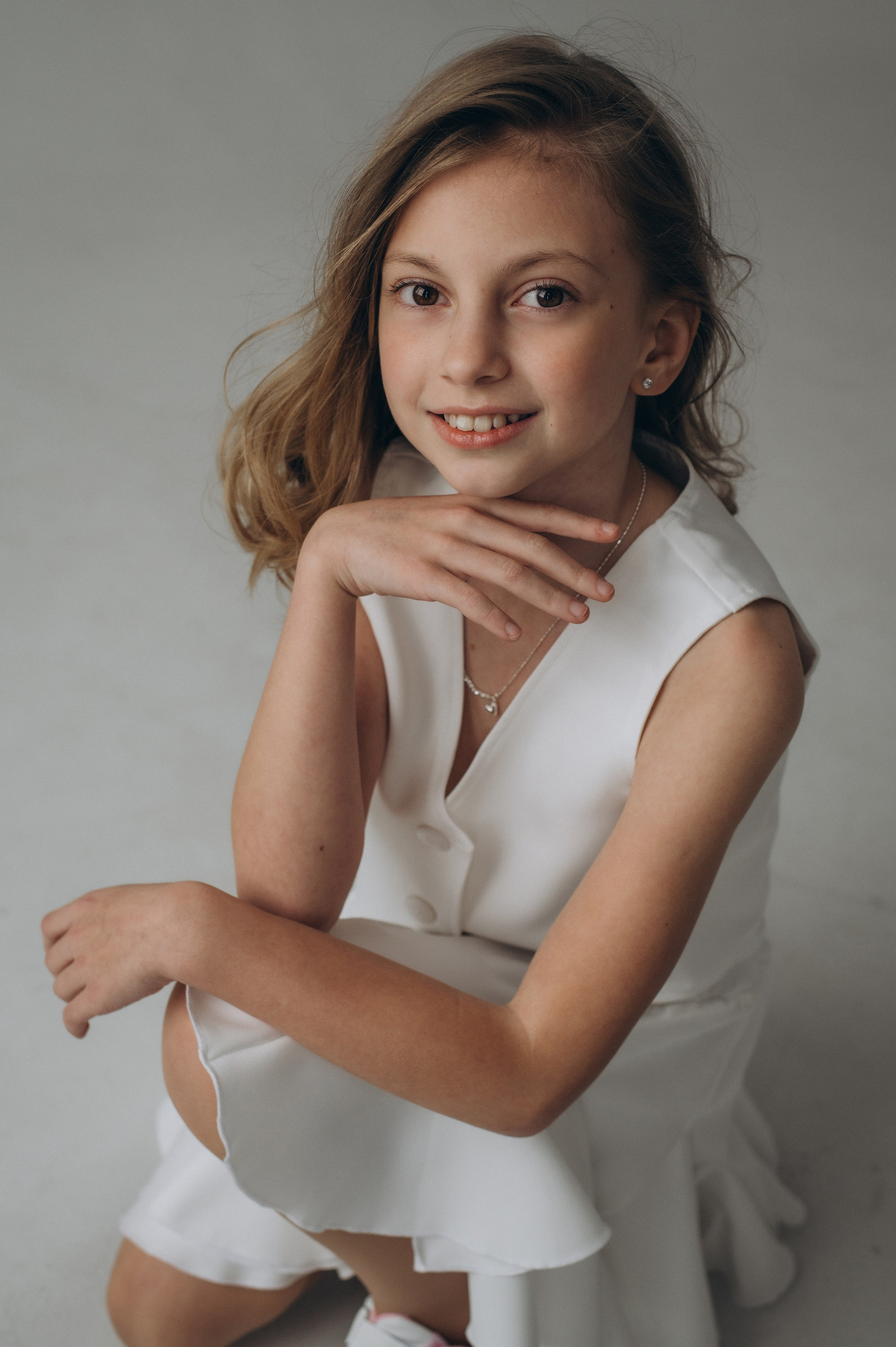 Шкільна фотосесія на віньєтки Тернопіль, фотосесія випускників Тернопіль, зйомка на віньєтки, шкільні фотоальбоми Тернопіль. Сімейний, дитячий та індивідуальний фотограф в м. Тернопіль, м. Львів