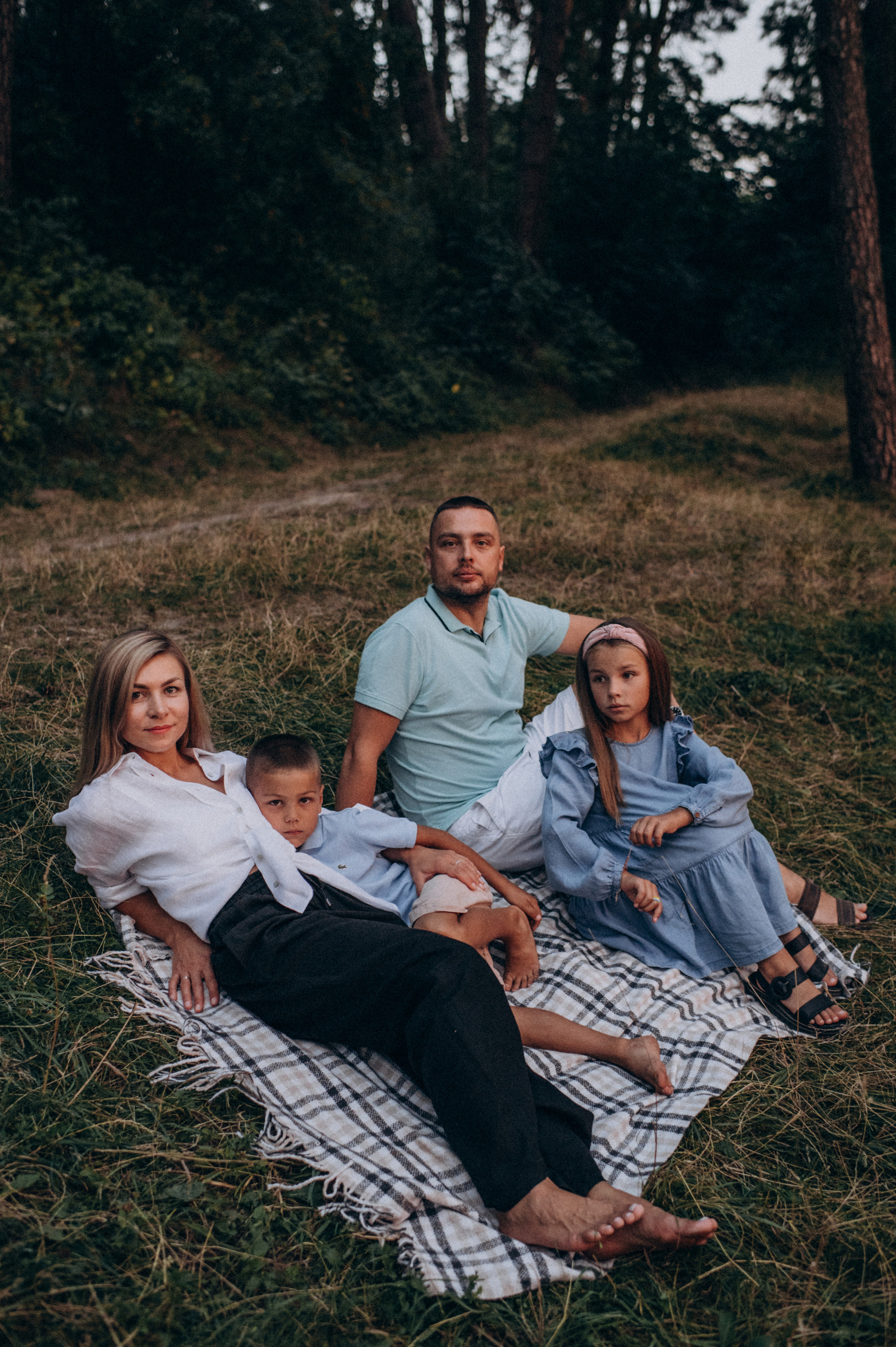 Сімейна фотосесія Тернопіль Львів дитяча зйомка. Сімейний, дитячий та індивідуальний фотограф в м. Тернопіль, м. Львів